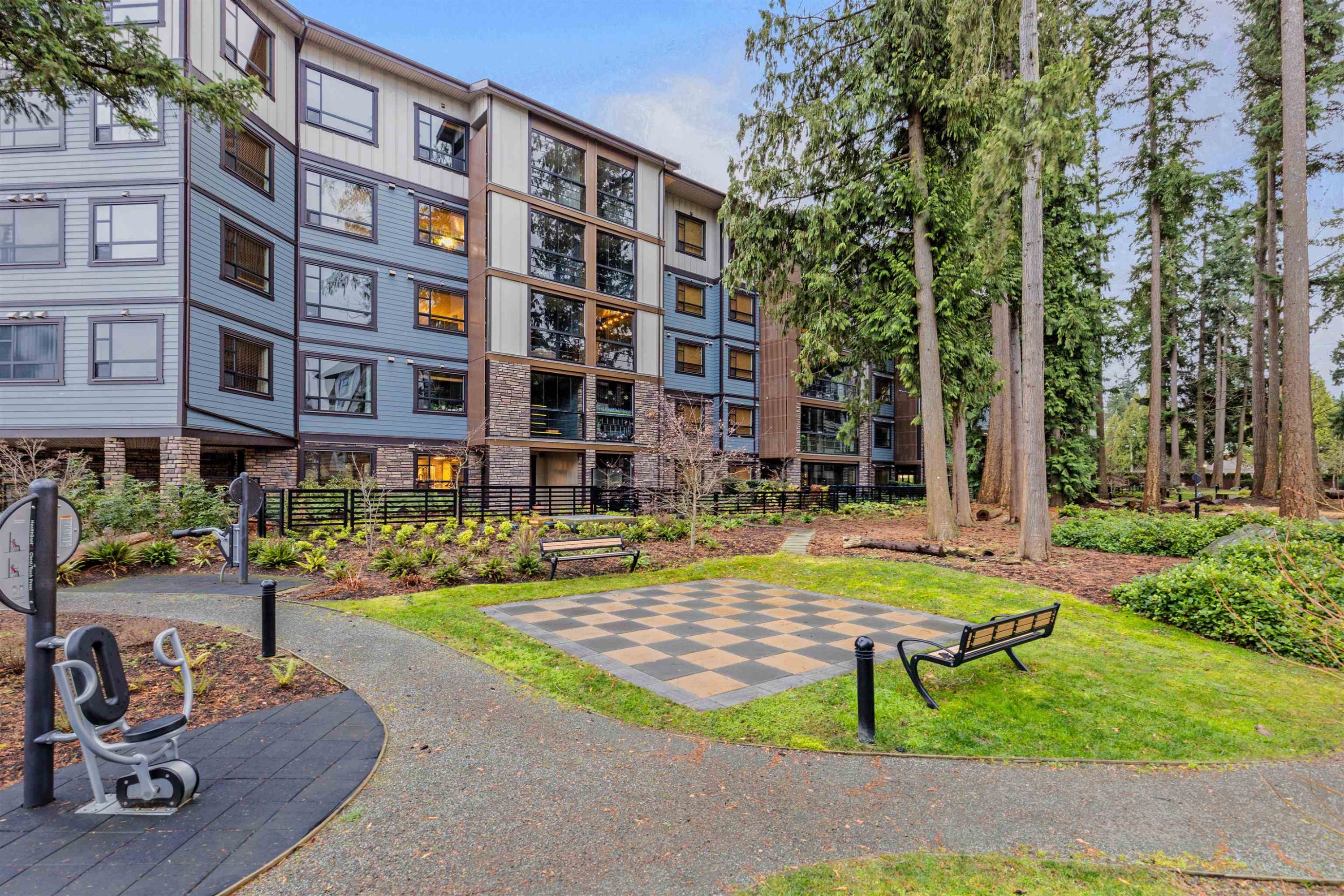 









3535


146a

Street, 511,
Surrey,




BC
V4P 0H2

