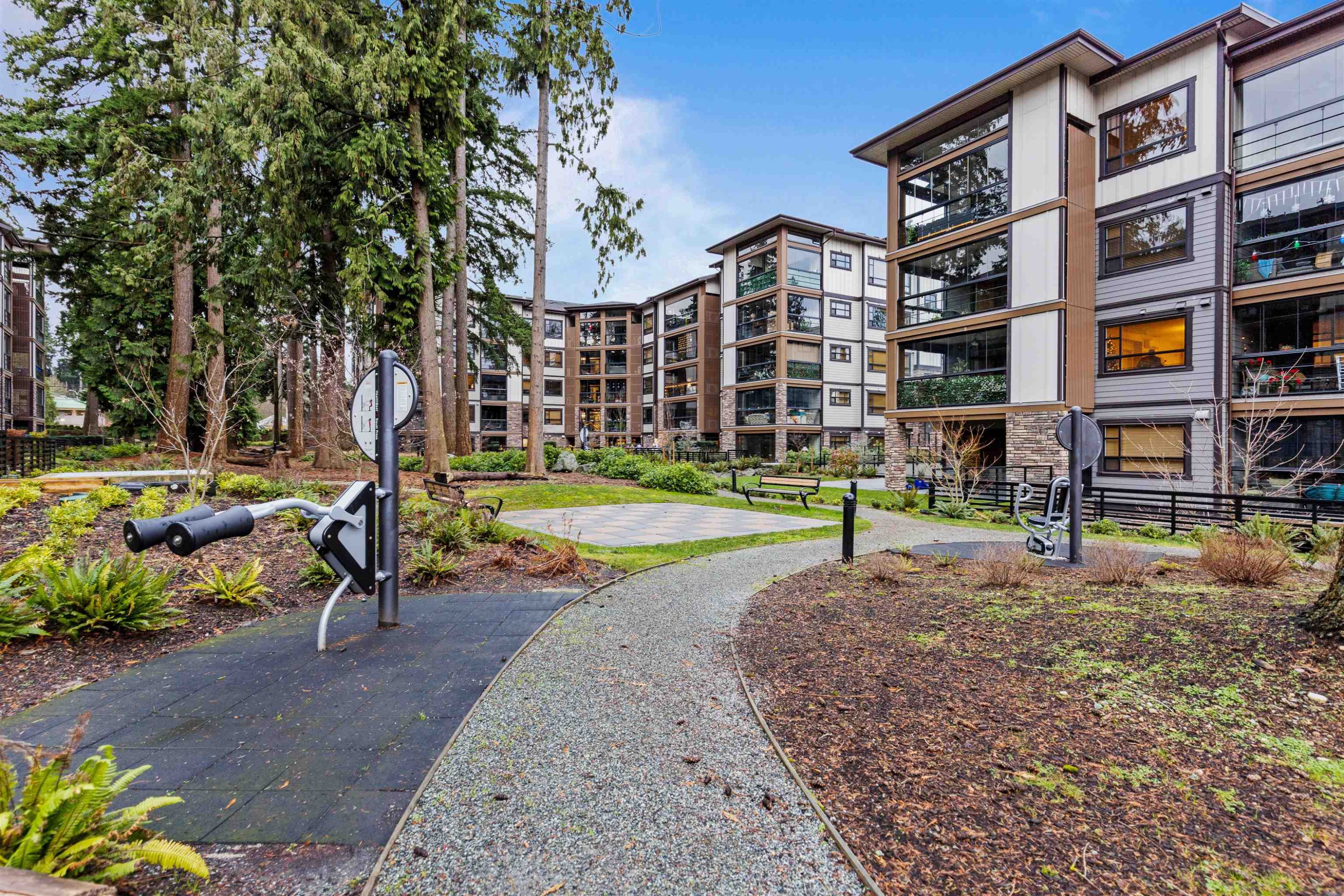 









3535


146a

Street, 511,
Surrey,




BC
V4P 0H2

