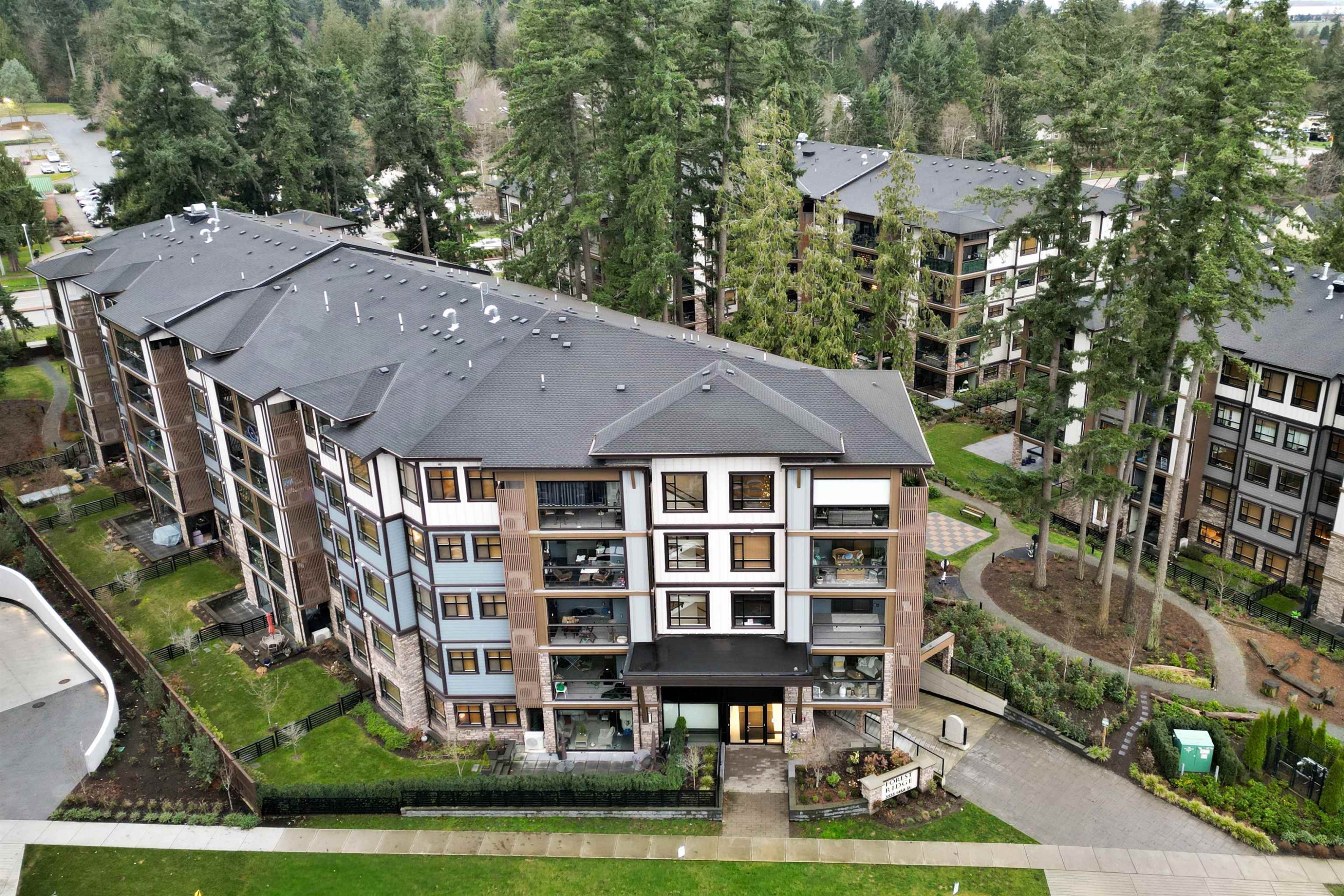 









3535


146a

Street, 511,
Surrey,




BC
V4P 0H2

