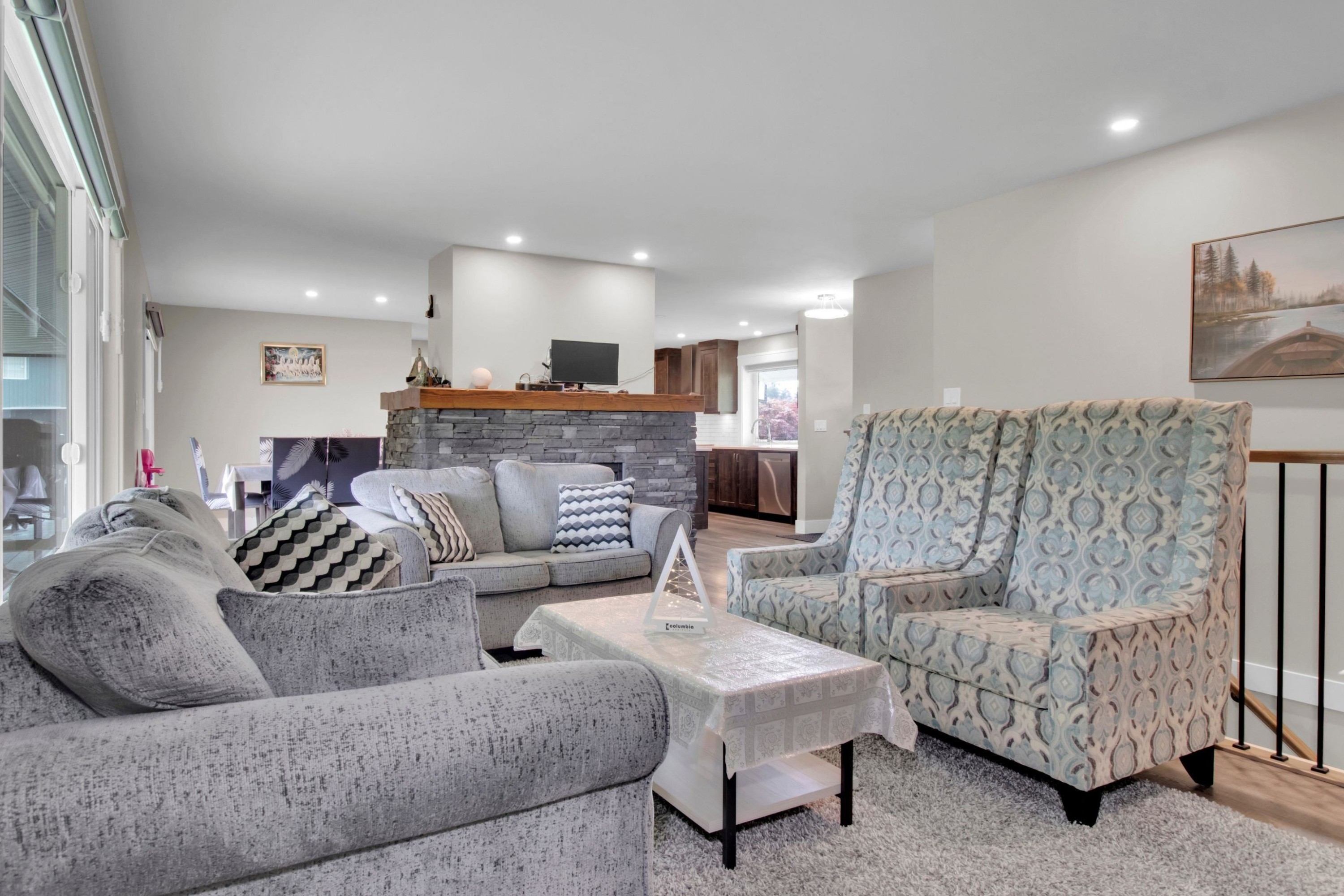 









8972


Dewdney Trunk

Road,
Mission,




BC
V2V 6Y1

