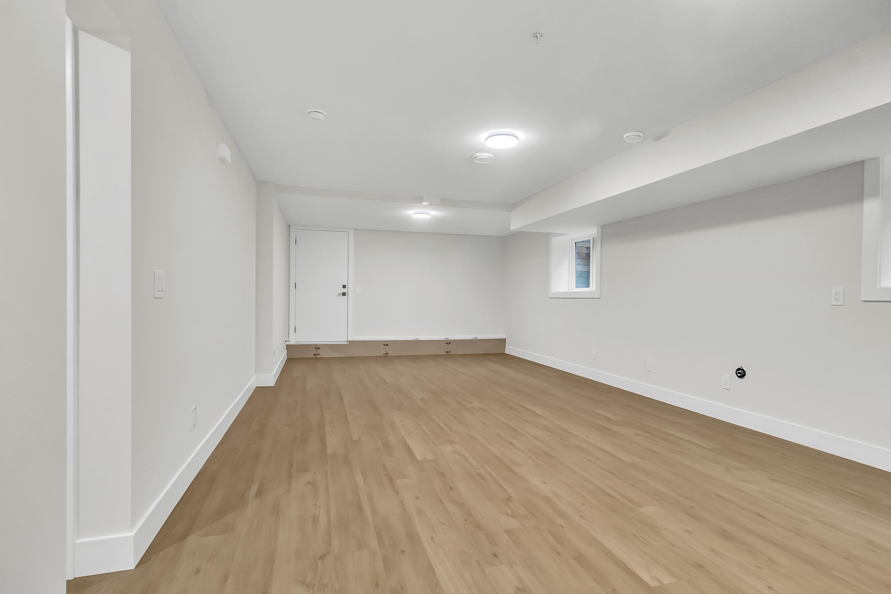 









32729


Fraser

Crescent, B,
Mission,




BC
V2V 1C9

