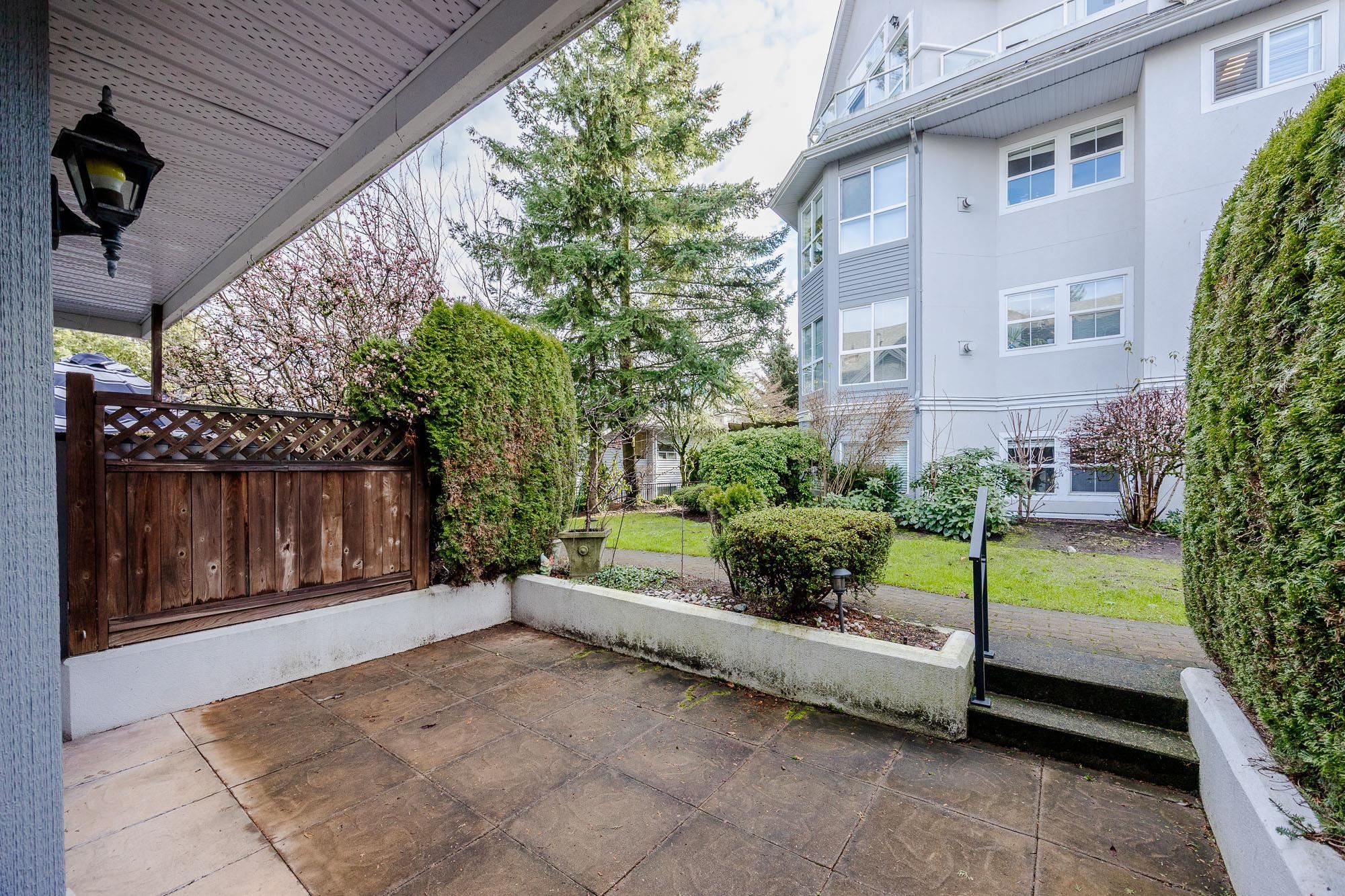 









15432


16a

Avenue, 16,
Surrey,




BC
V4A 1T3

