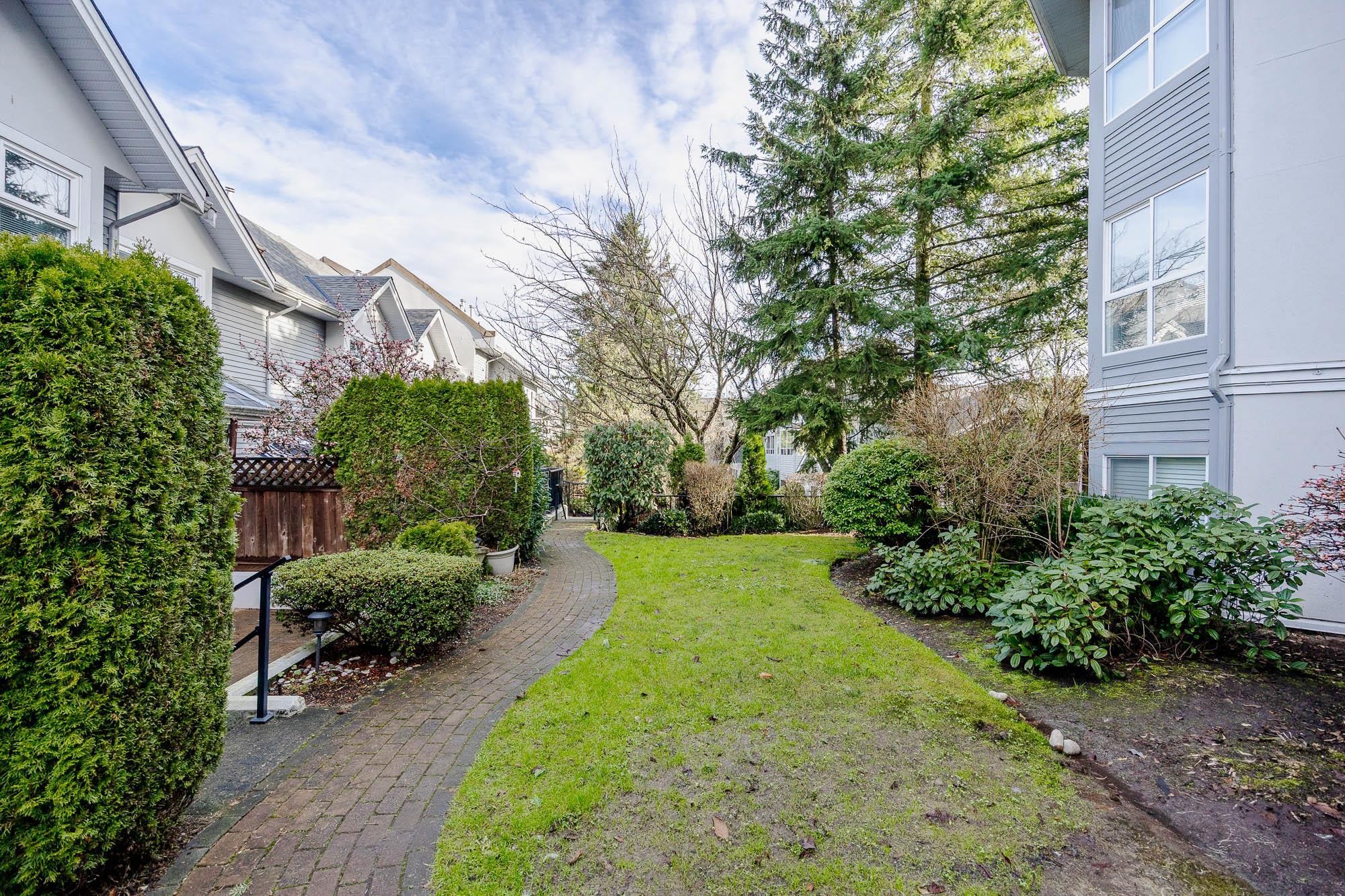 









15432


16a

Avenue, 16,
Surrey,




BC
V4A 1T3

