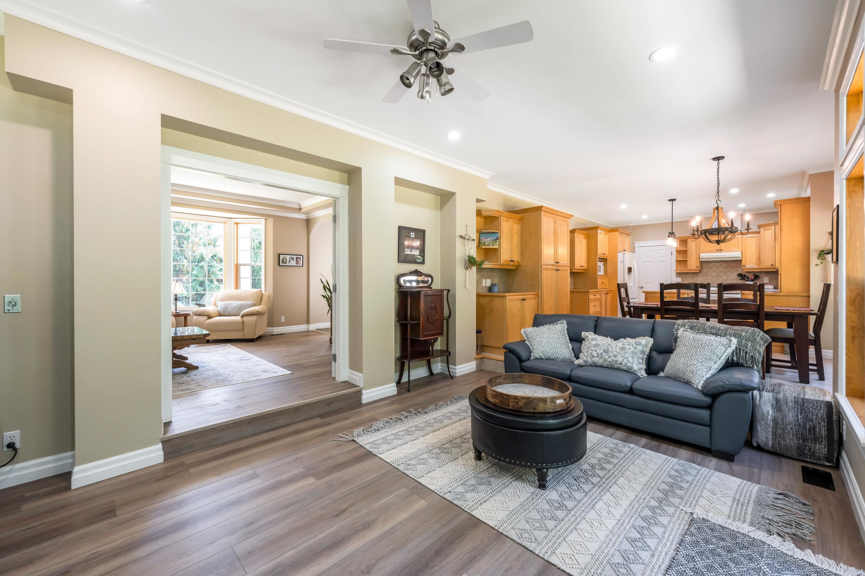 









25219


60

Avenue,
Langley,




BC
V4W 1G9

