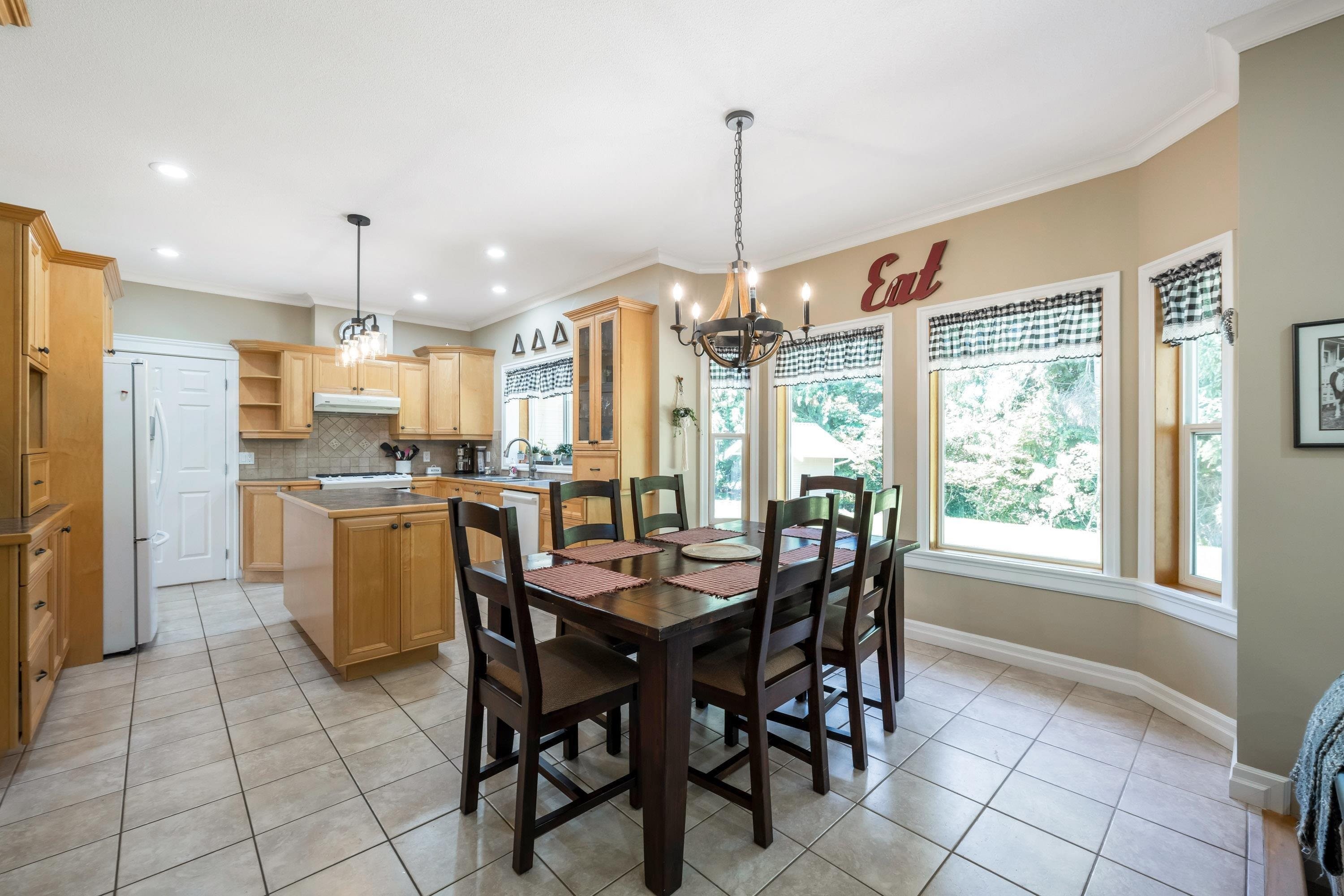 









25219


60

Avenue,
Langley,




BC
V4W 1G9

