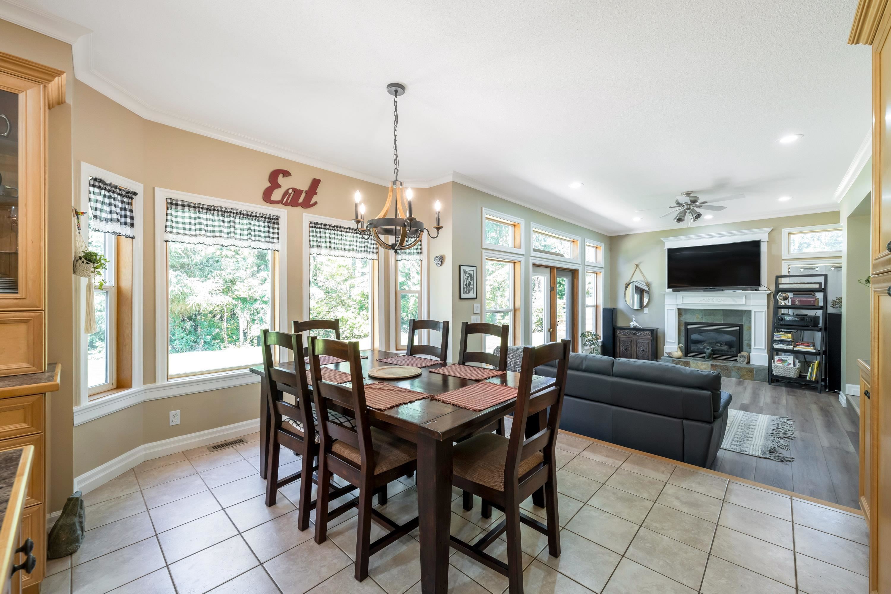 









25219


60

Avenue,
Langley,




BC
V4W 1G9

