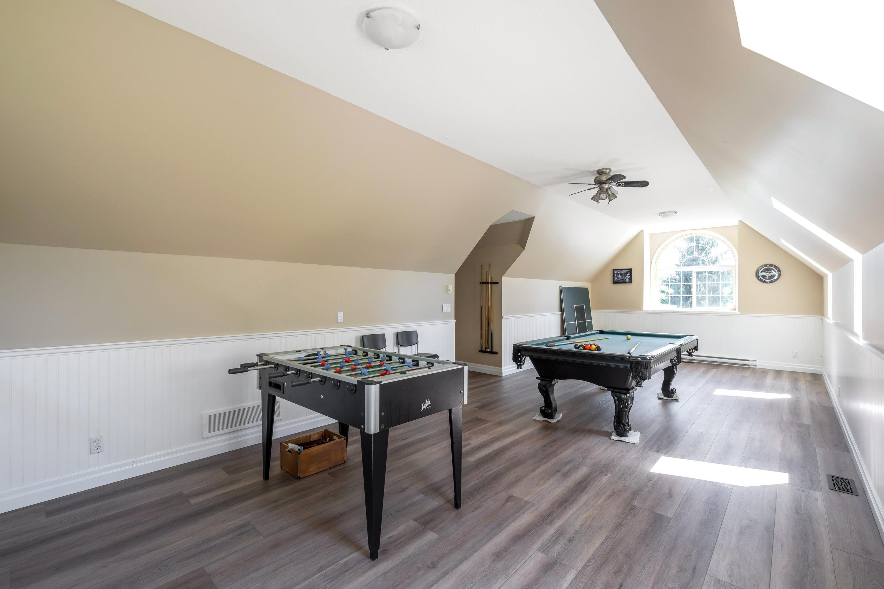 









25219


60

Avenue,
Langley,




BC
V4W 1G9

