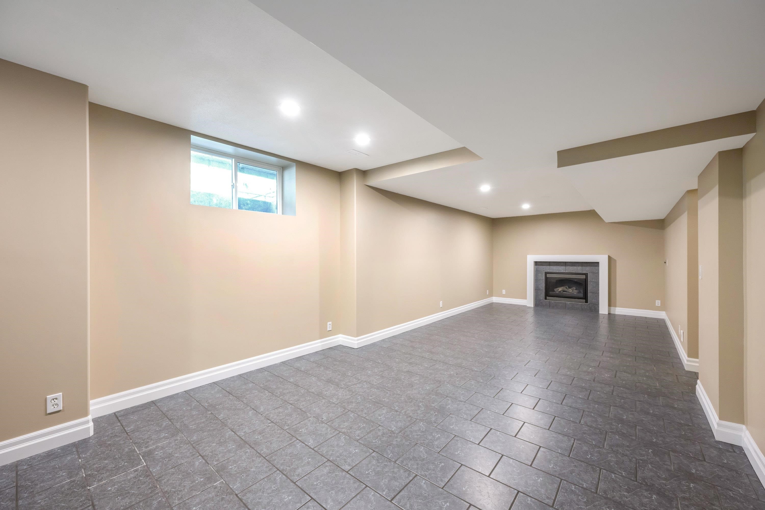 









25219


60

Avenue,
Langley,




BC
V4W 1G9

