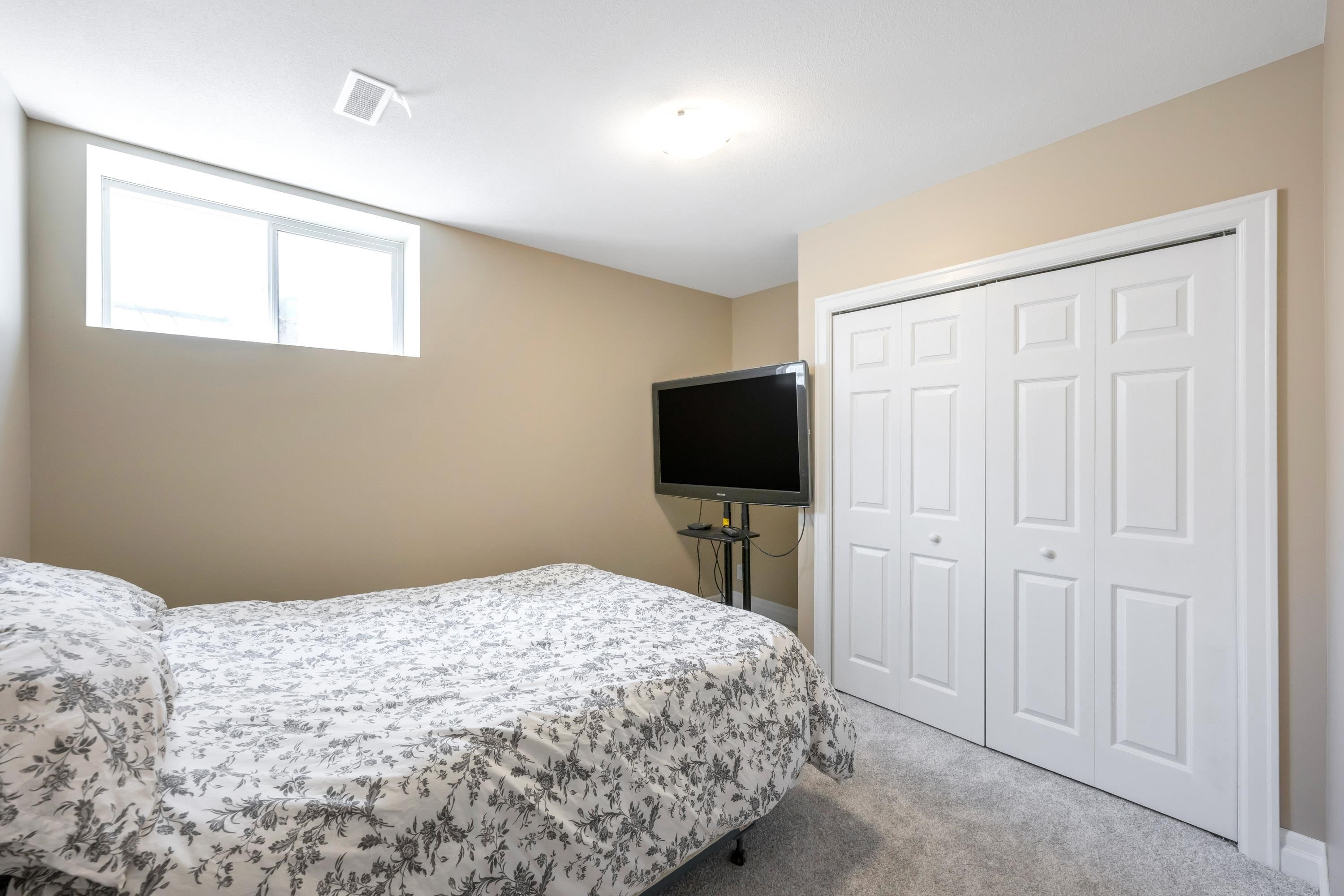 









25219


60

Avenue,
Langley,




BC
V4W 1G9

