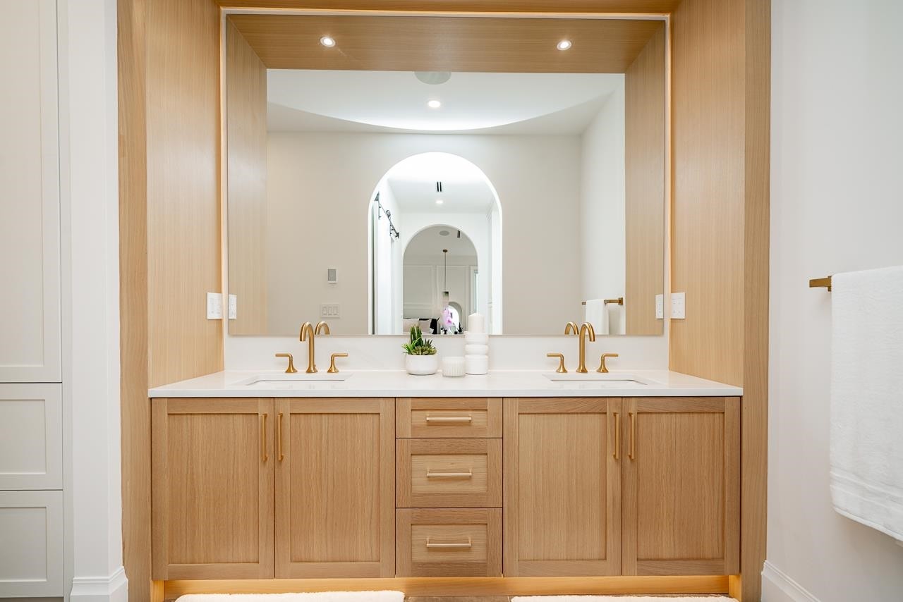 









8888


Hadden

Street,
Langley,




BC
V1M 2R6

