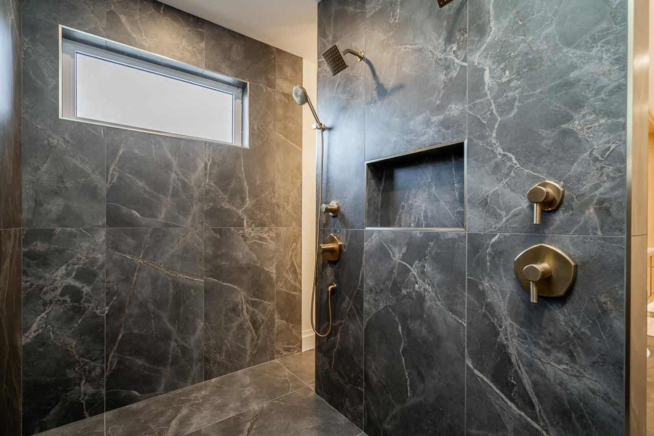 









8888


Hadden

Street,
Langley,




BC
V1M 2R6

