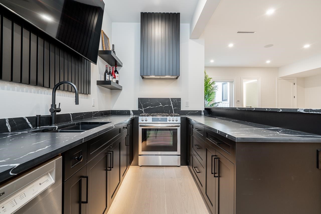 









8888


Hadden

Street,
Langley,




BC
V1M 2R6

