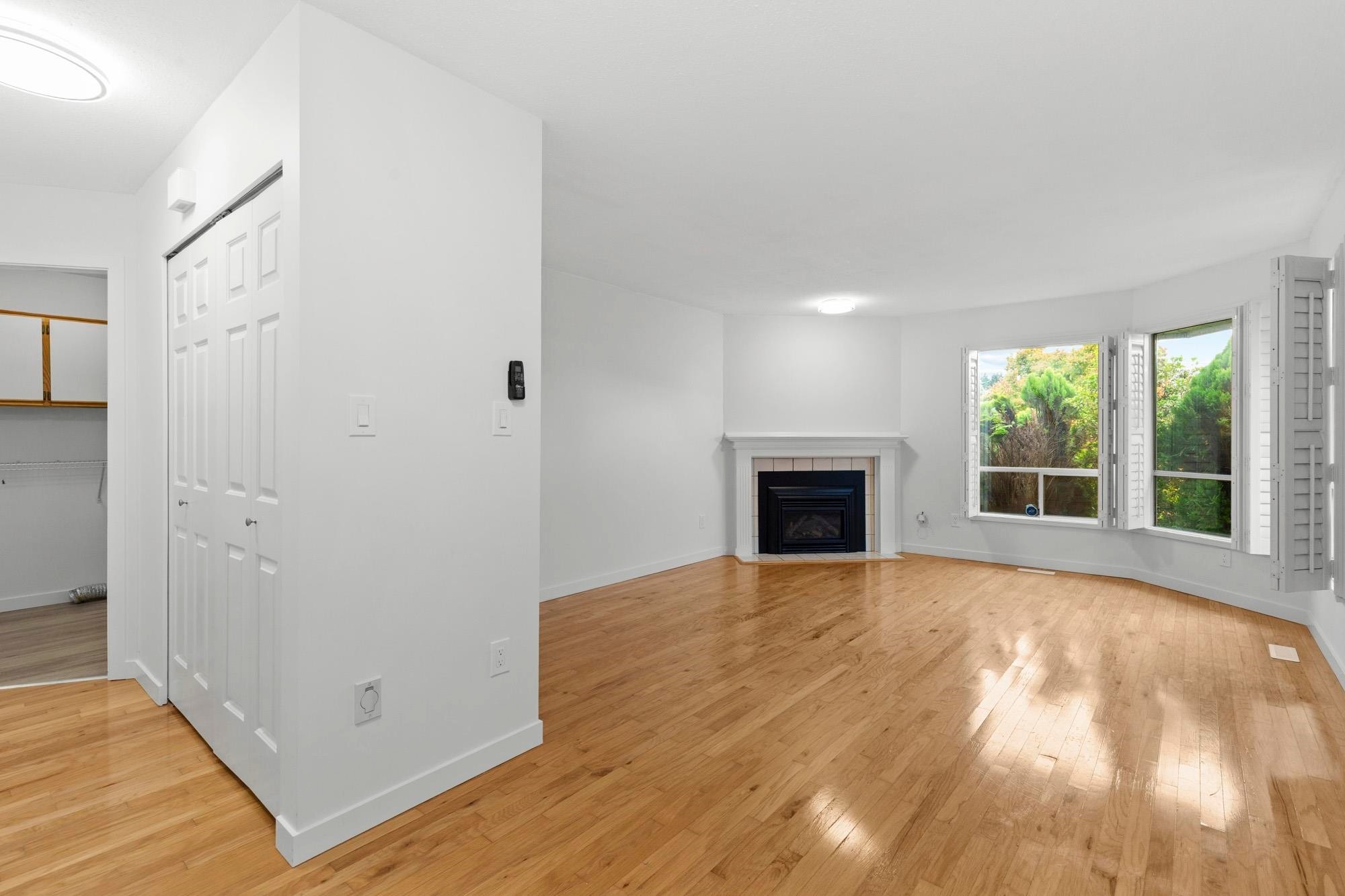 









32925


Orchid

Court,
Mission,




BC
V2V 7H8

