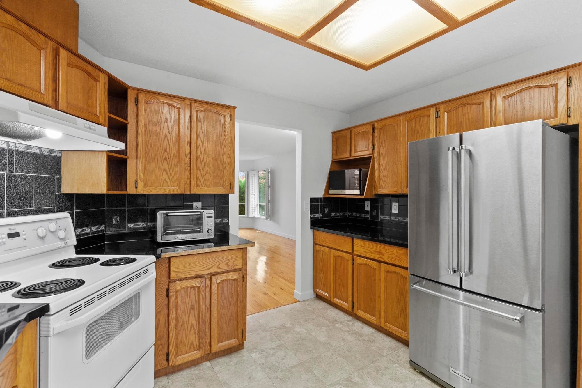 









32925


Orchid

Court,
Mission,




BC
V2V 7H8

