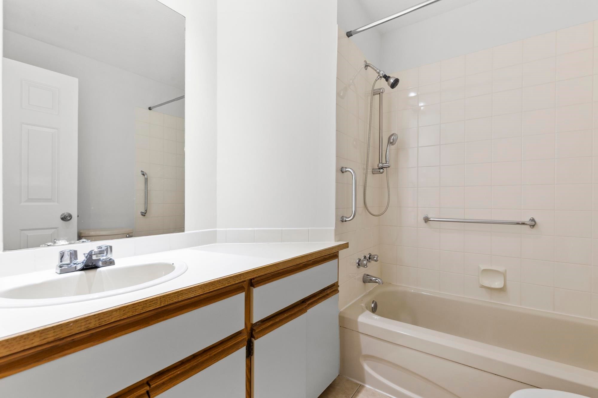 









32925


Orchid

Court,
Mission,




BC
V2V 7H8

