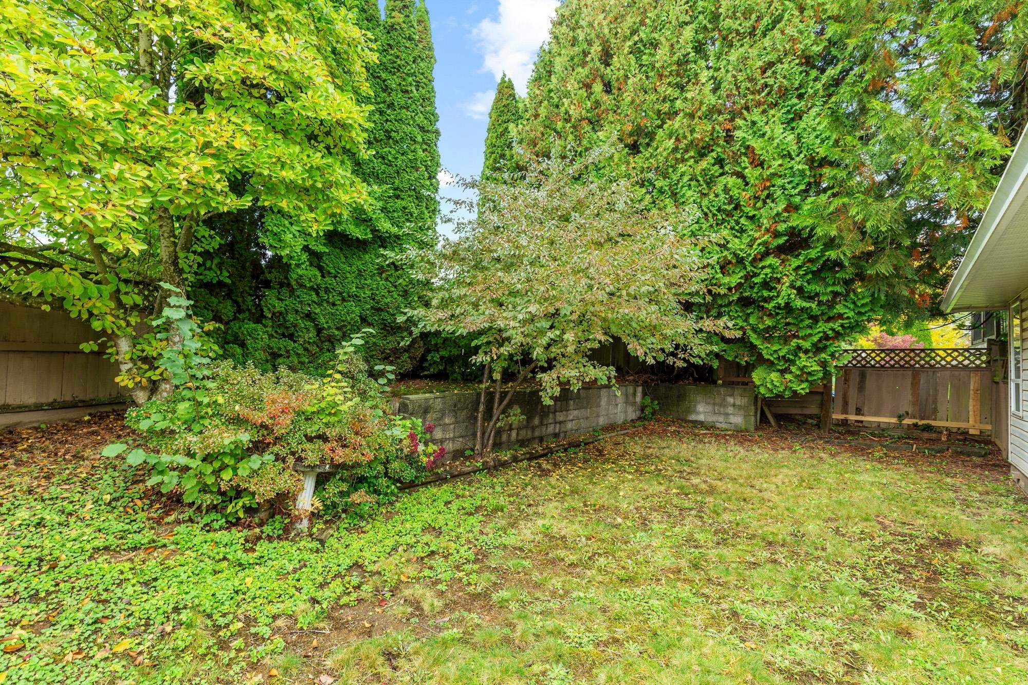 









32925


Orchid

Court,
Mission,




BC
V2V 7H8

