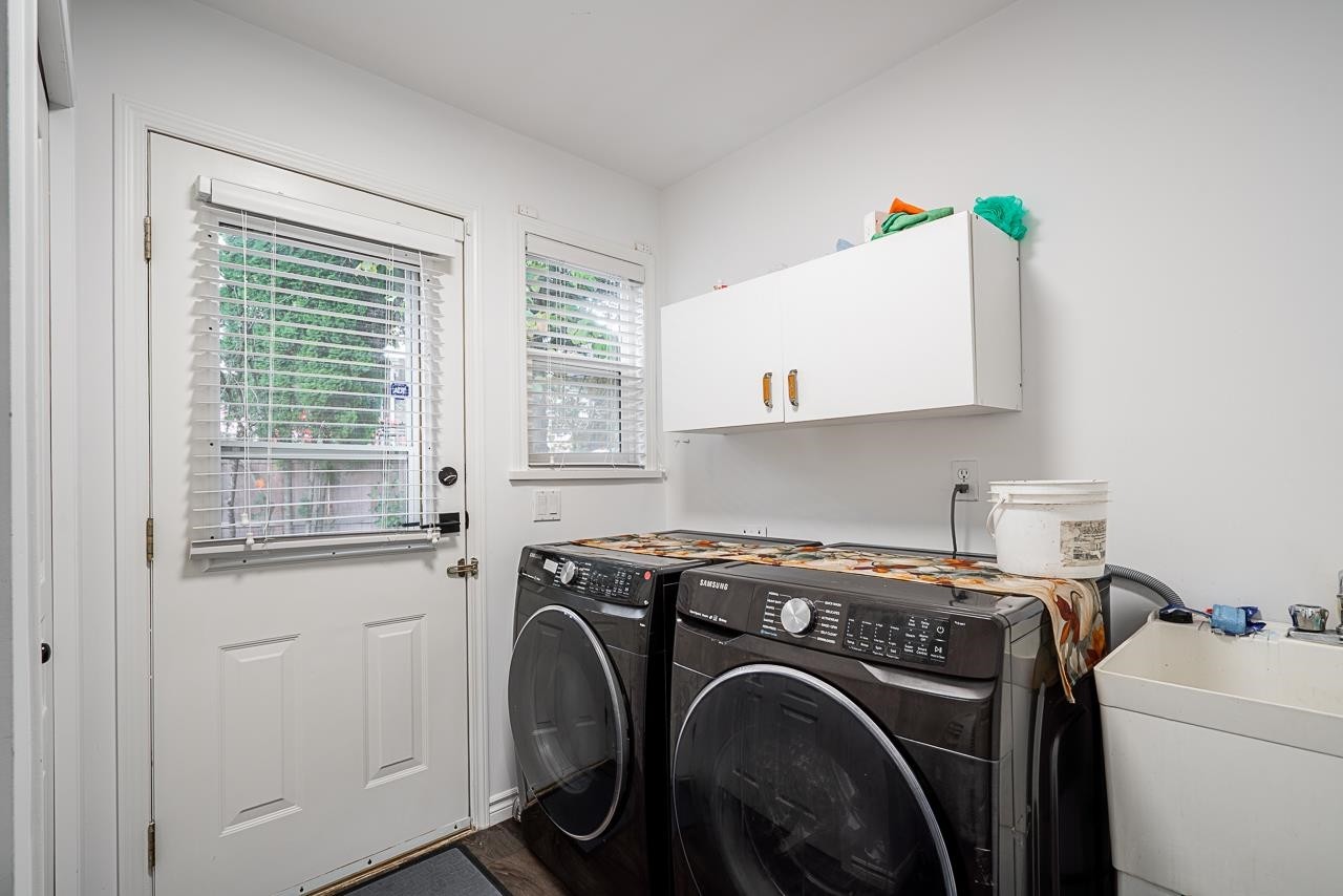 









14616


75a

Avenue,
Surrey,




BC
V3S 8Y5


