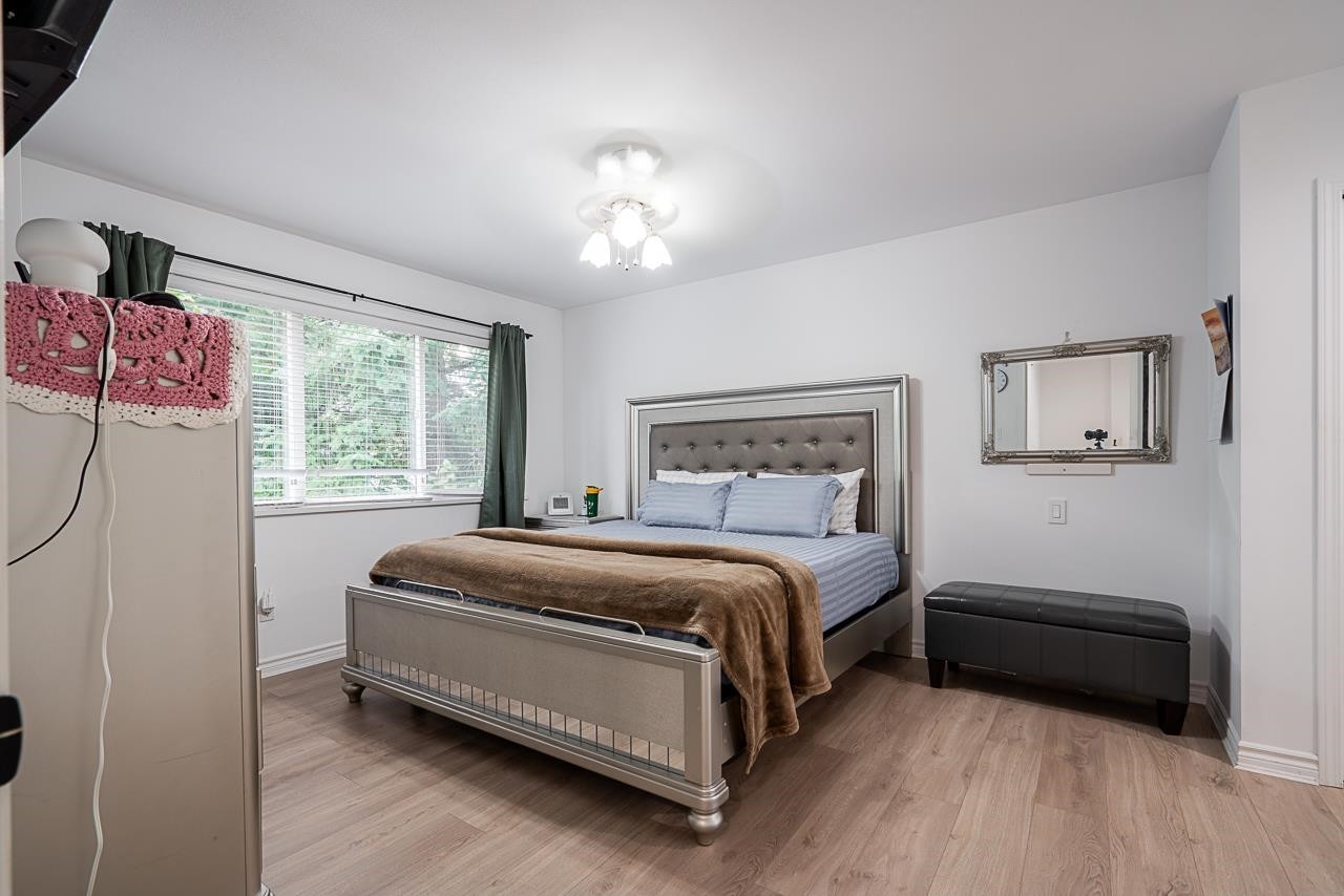 









14616


75a

Avenue,
Surrey,




BC
V3S 8Y5

