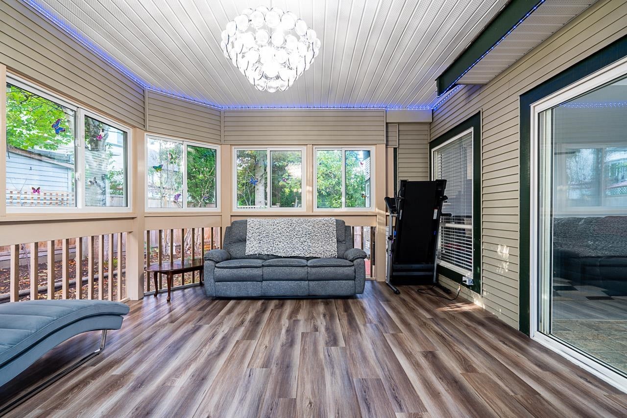 









14616


75a

Avenue,
Surrey,




BC
V3S 8Y5

