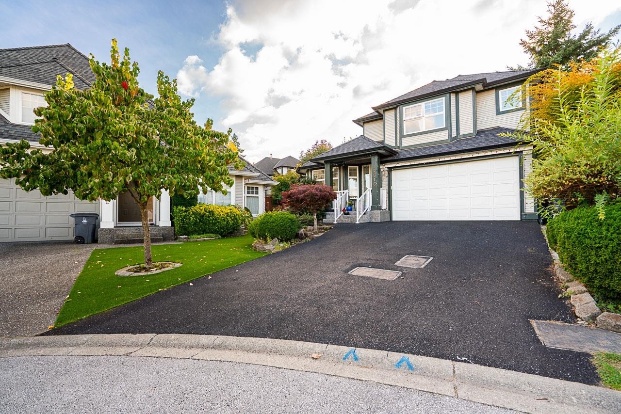 









14616


75a

Avenue,
Surrey,




BC
V3S 8Y5

