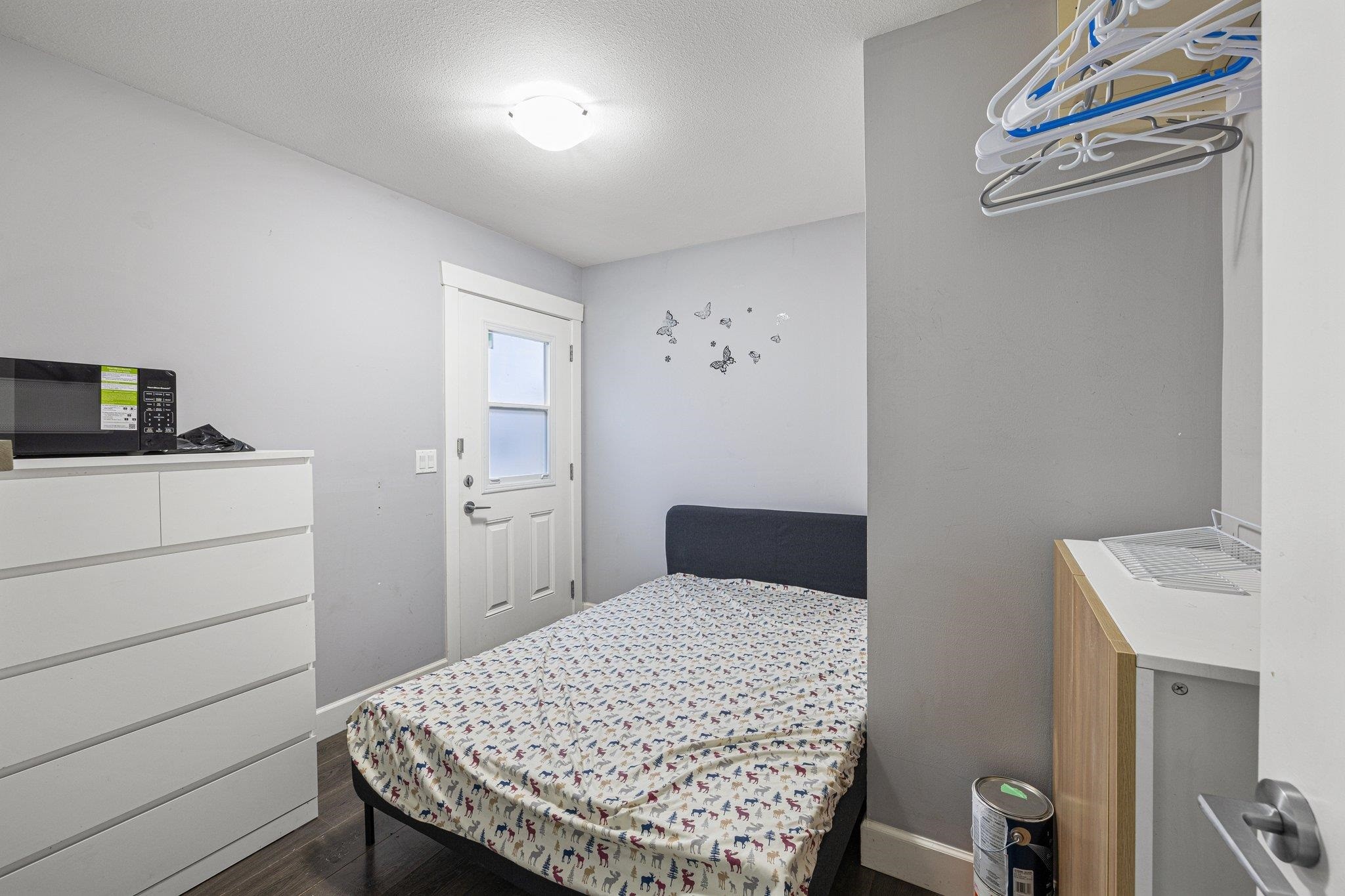 









27234


30

Avenue, 4,
Langley,




BC
V4W 3J6

