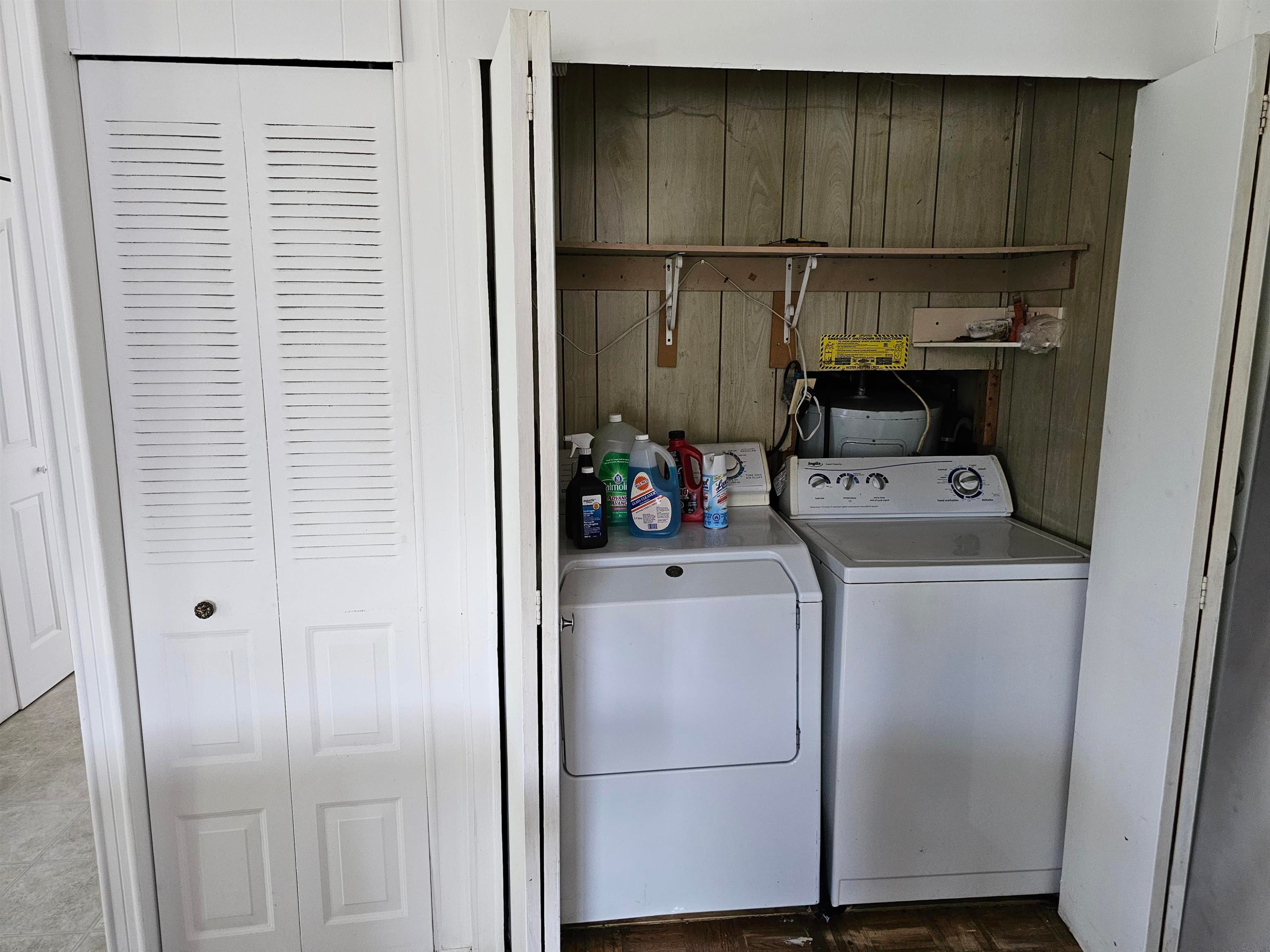 









1895


Shore

Crescent,
Abbotsford,




BC
V2S 5H1

