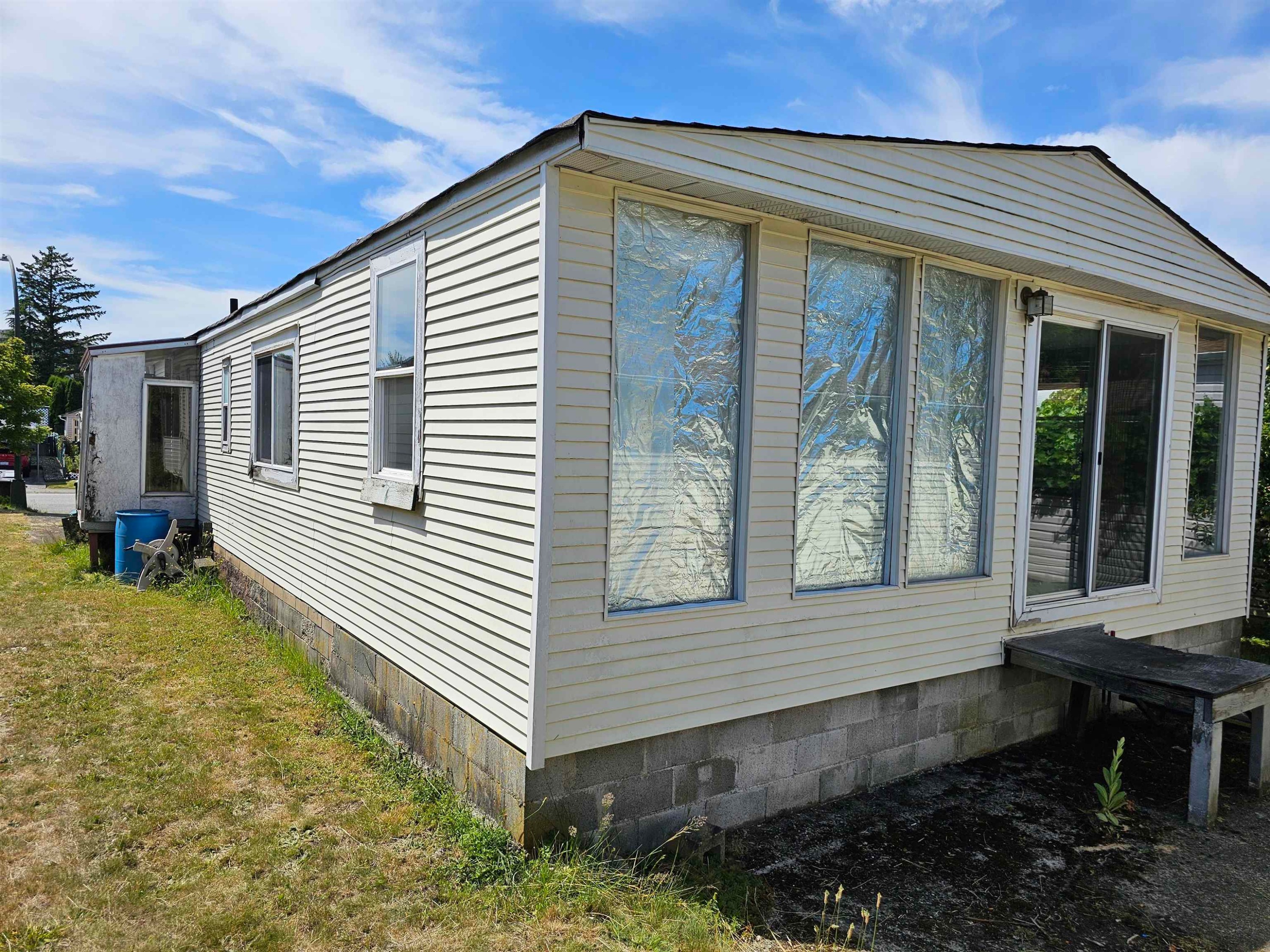 









1895


Shore

Crescent,
Abbotsford,




BC
V2S 5H1

