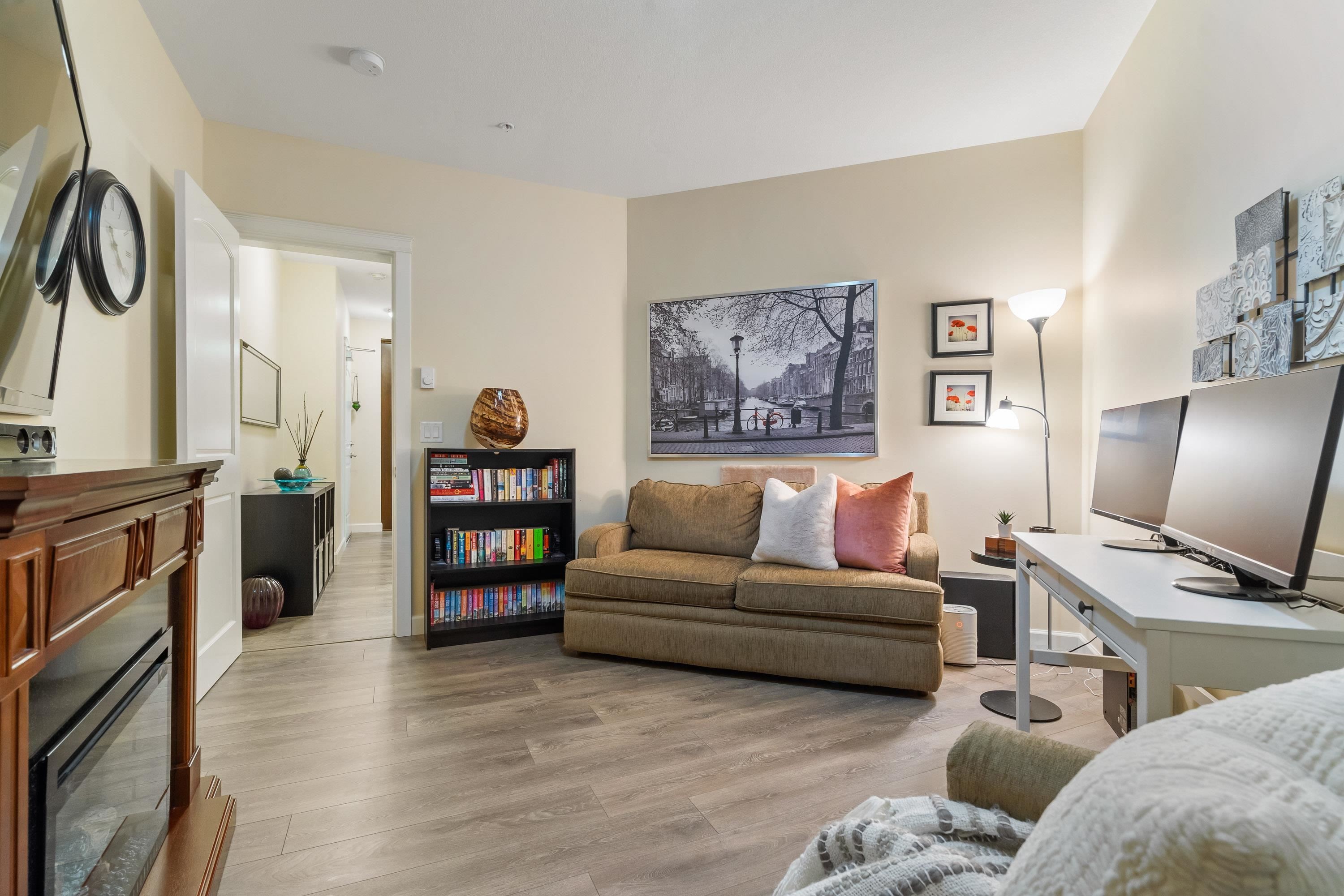 









20716


Willoughby Town Centre

Drive, A512,
Langley,




BC
V2Y 3J7

