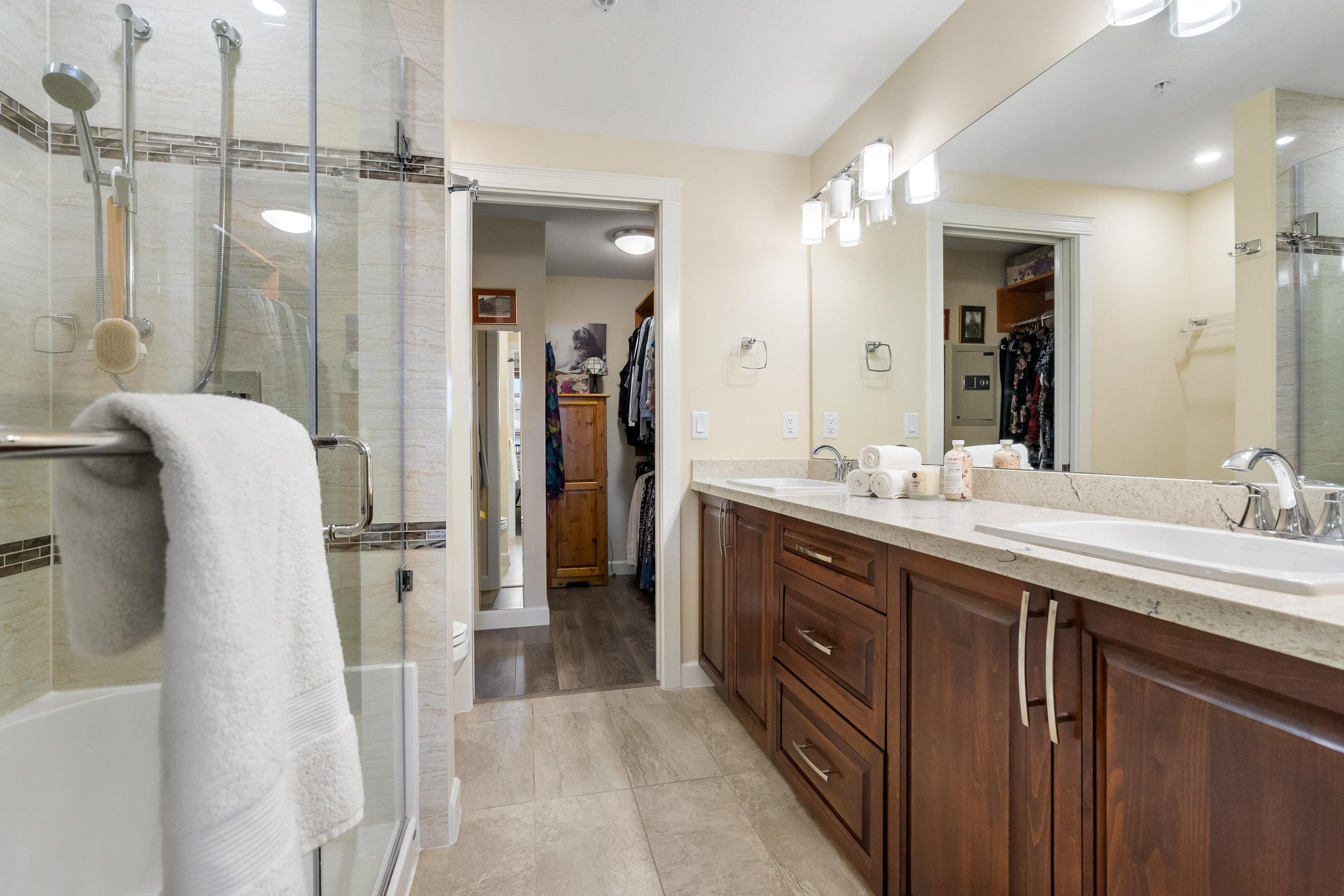 









20716


Willoughby Town Centre

Drive, A512,
Langley,




BC
V2Y 3J7

