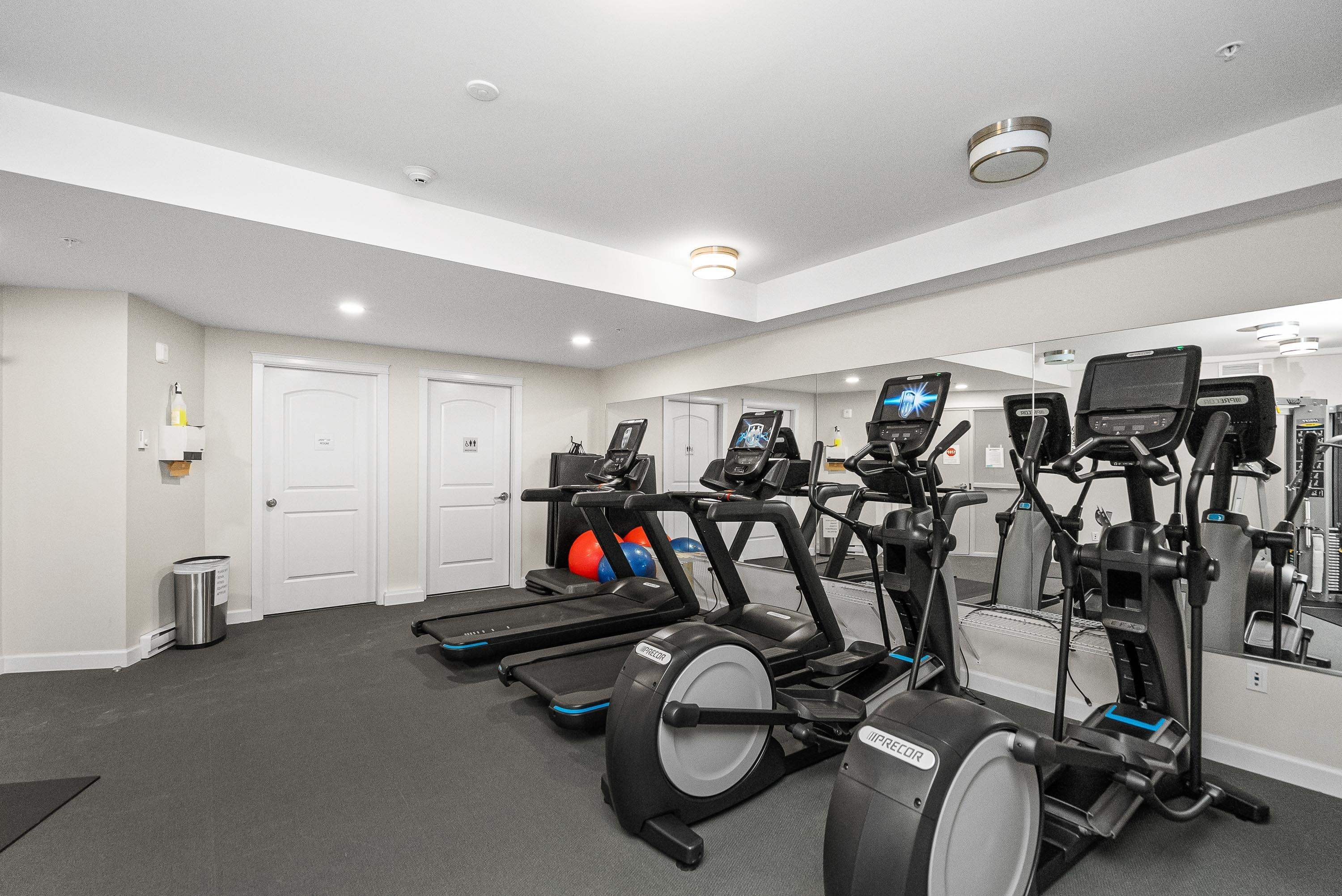 









20716


Willoughby Town Centre

Drive, A512,
Langley,




BC
V2Y 3J7

