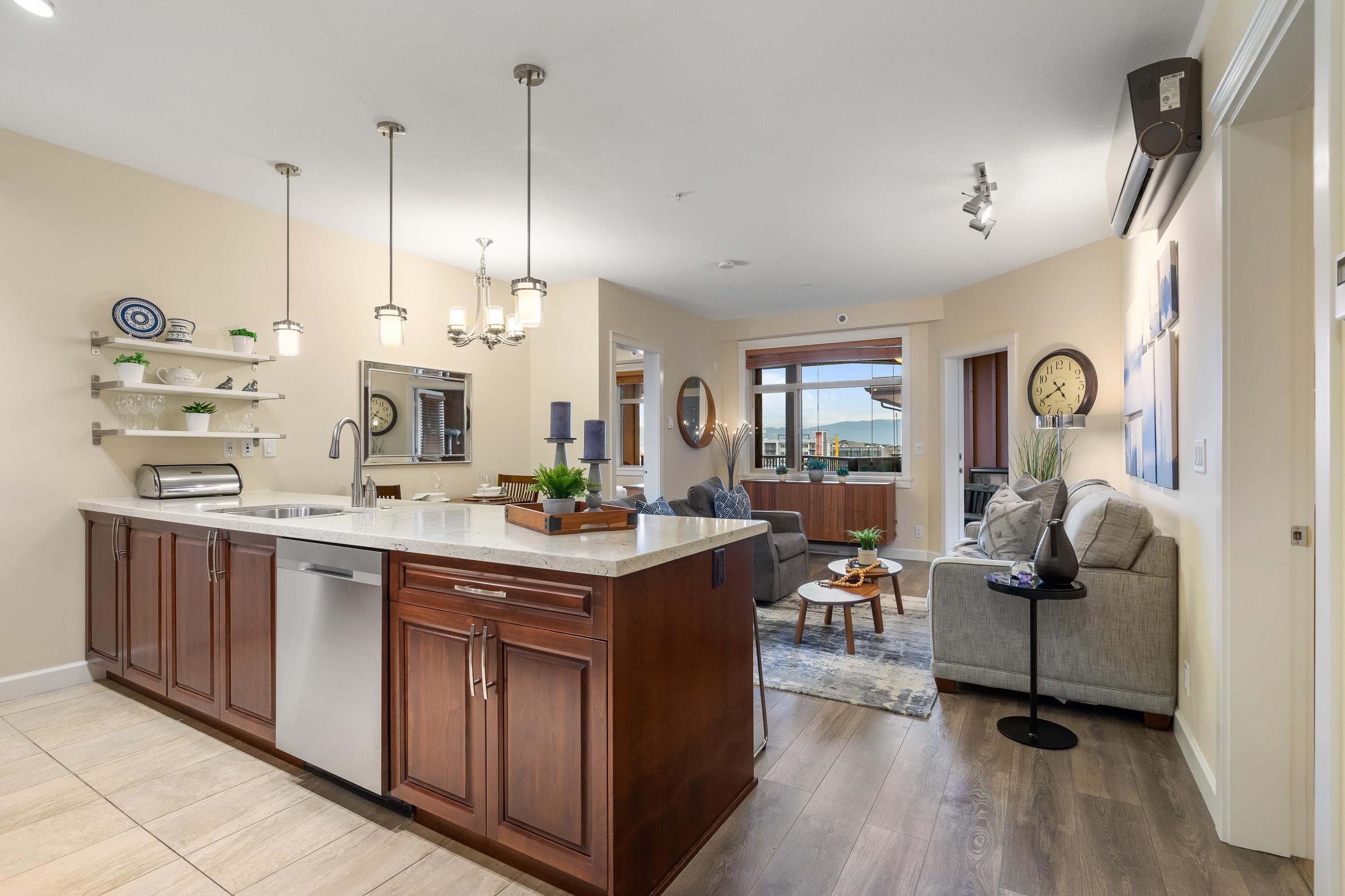 









20716


Willoughby Town Centre

Drive, A512,
Langley,




BC
V2Y 3J7

