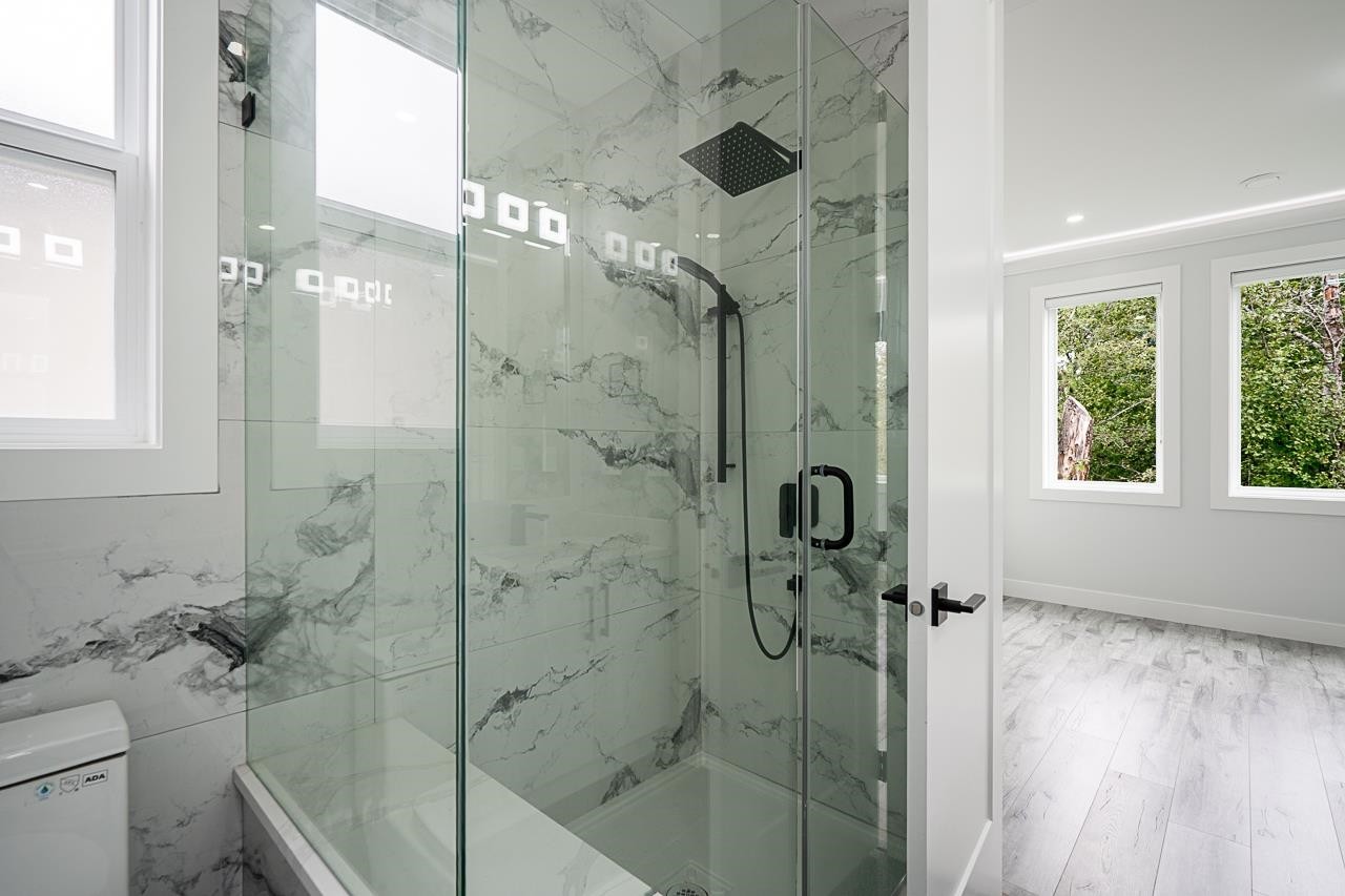 









7518


205a

Street,
Langley,




BC
V2Y 1V5

