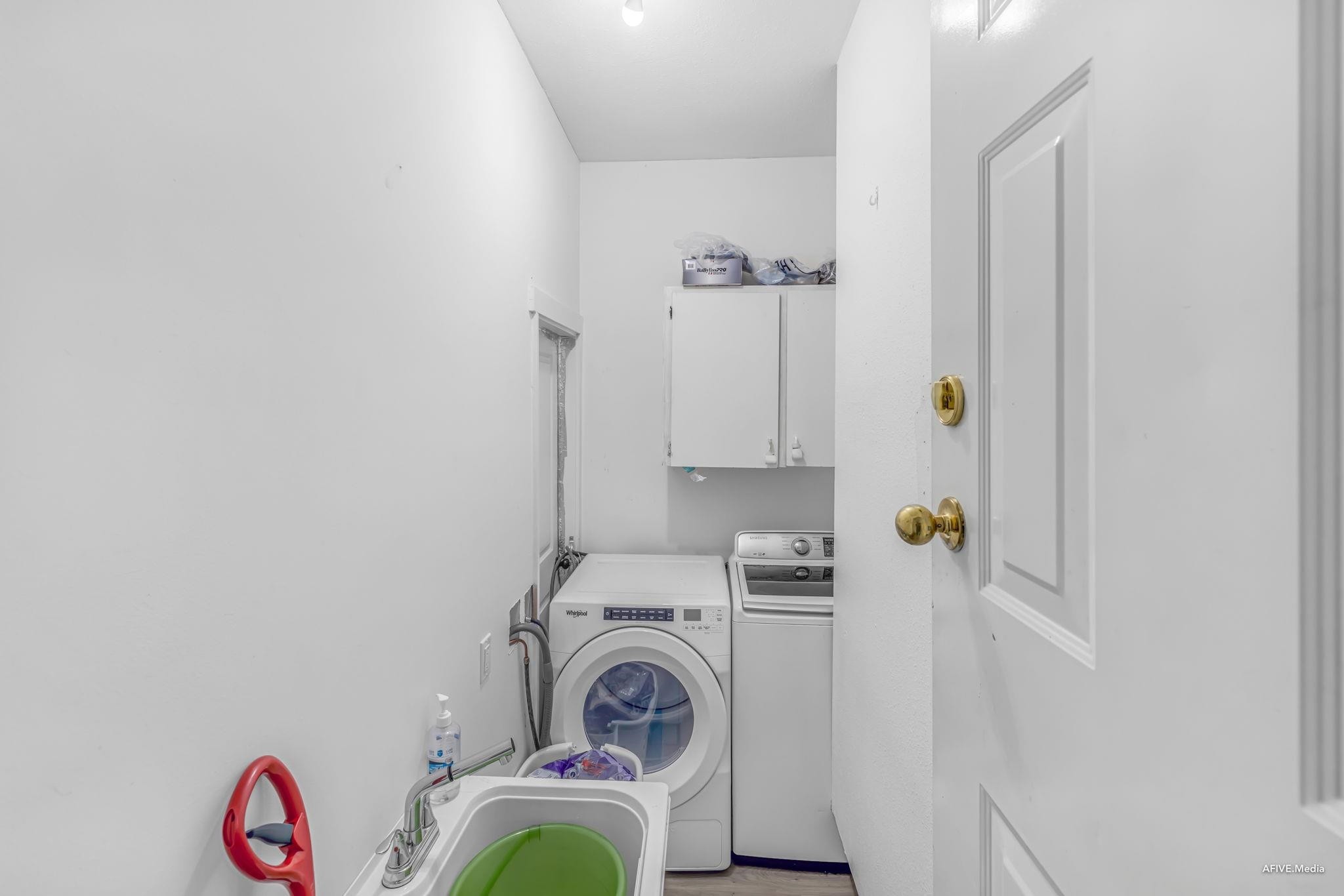 









8727


142a

Street,
Surrey,




BC
V3W 4G4

