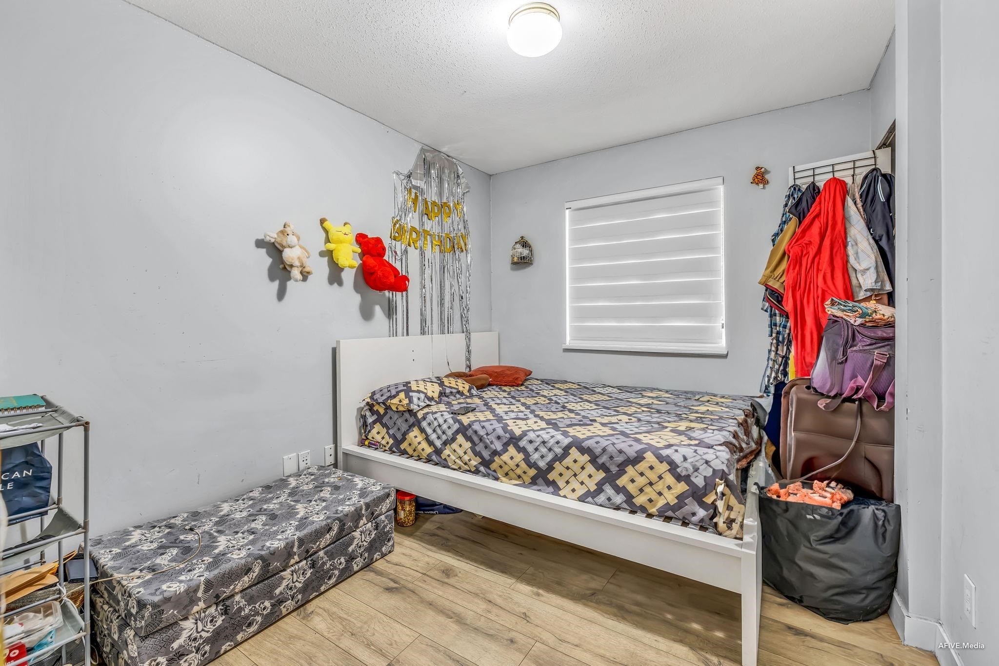 









8727


142a

Street,
Surrey,




BC
V3W 4G4

