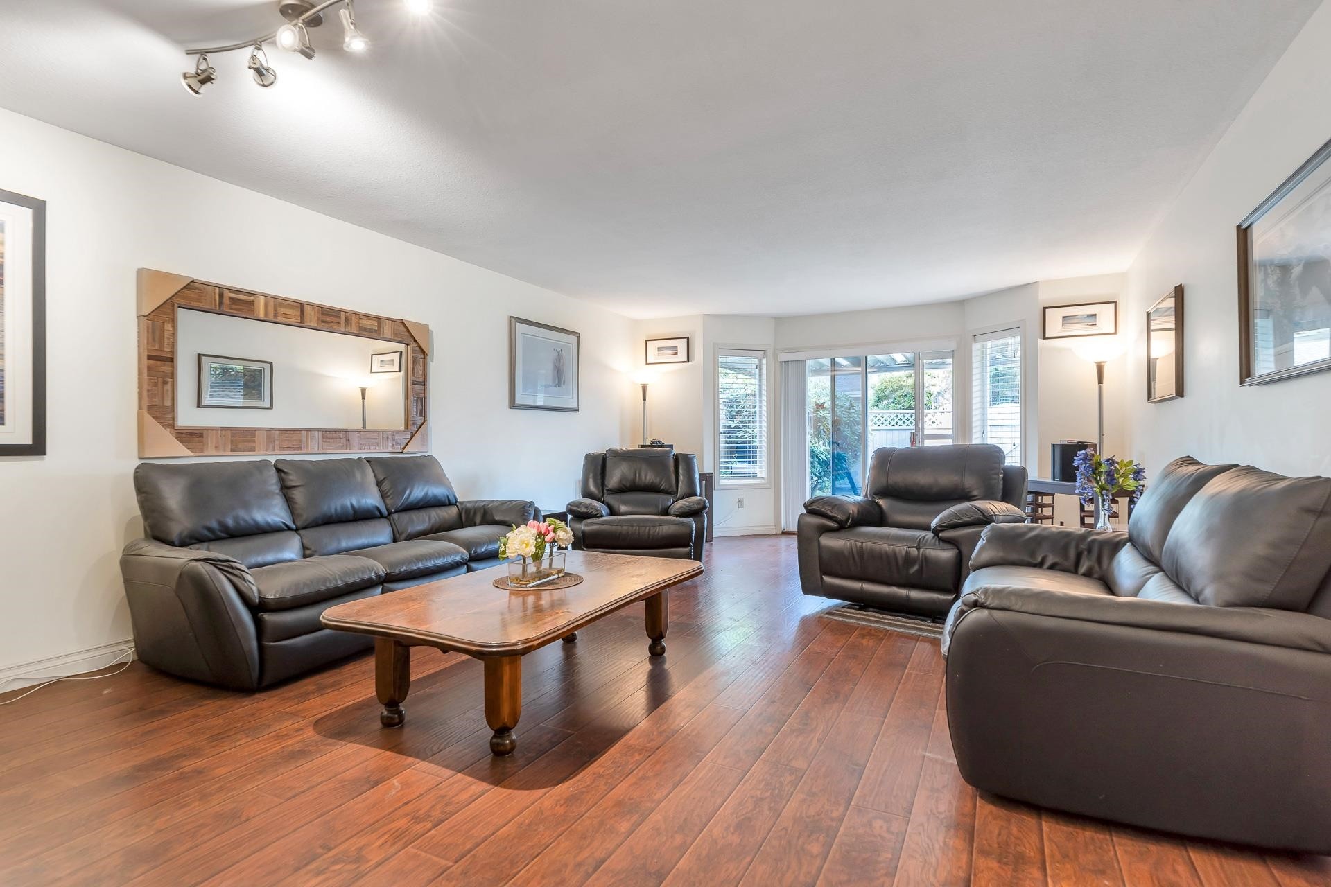 









5051


203

Street, 18,
Langley,




BC
V3A 1V5

