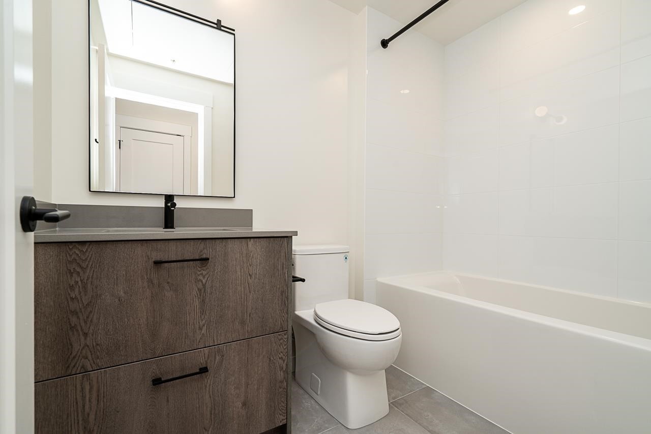 









27218


Aldergrove Town Center

Drive, 516,
Langley,




BC
V4W 0E4

