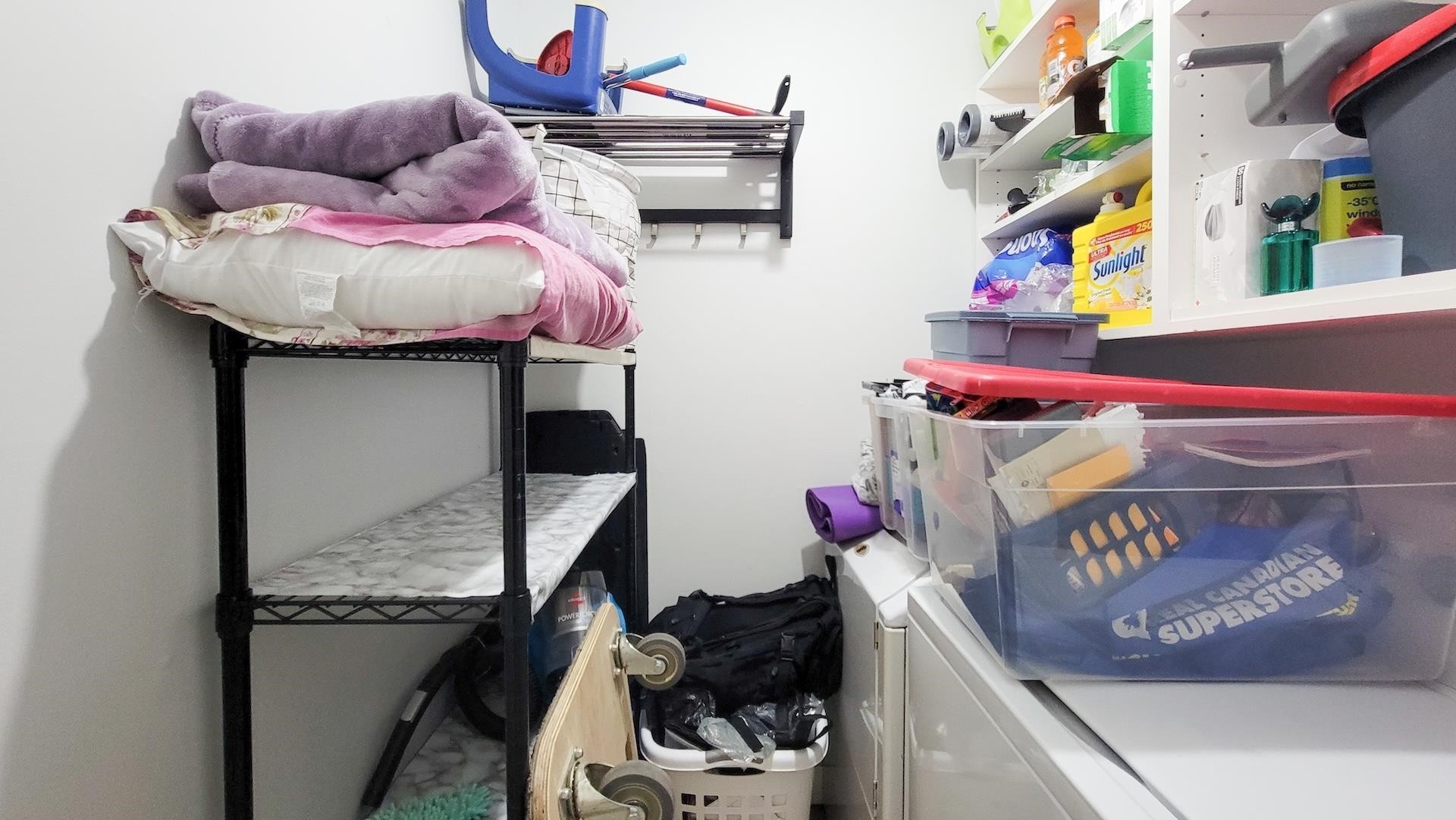 









33400


Bourquin

Place, 214,
Abbotsford,




BC
V2S 5G3

