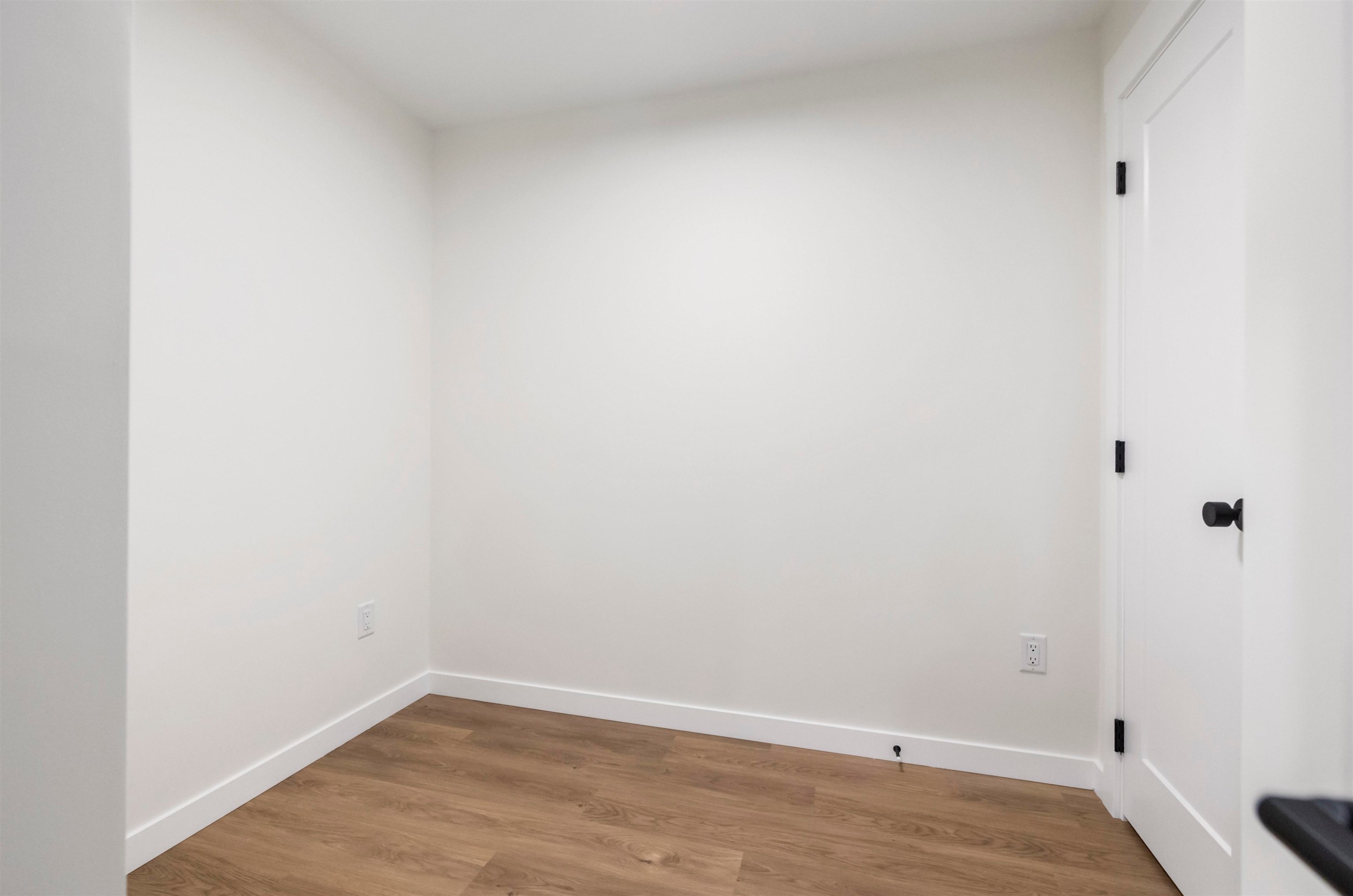 









27218


Aldergrove Town Centre

Drive, 302,
Langley,




BC
V4W 0E4

