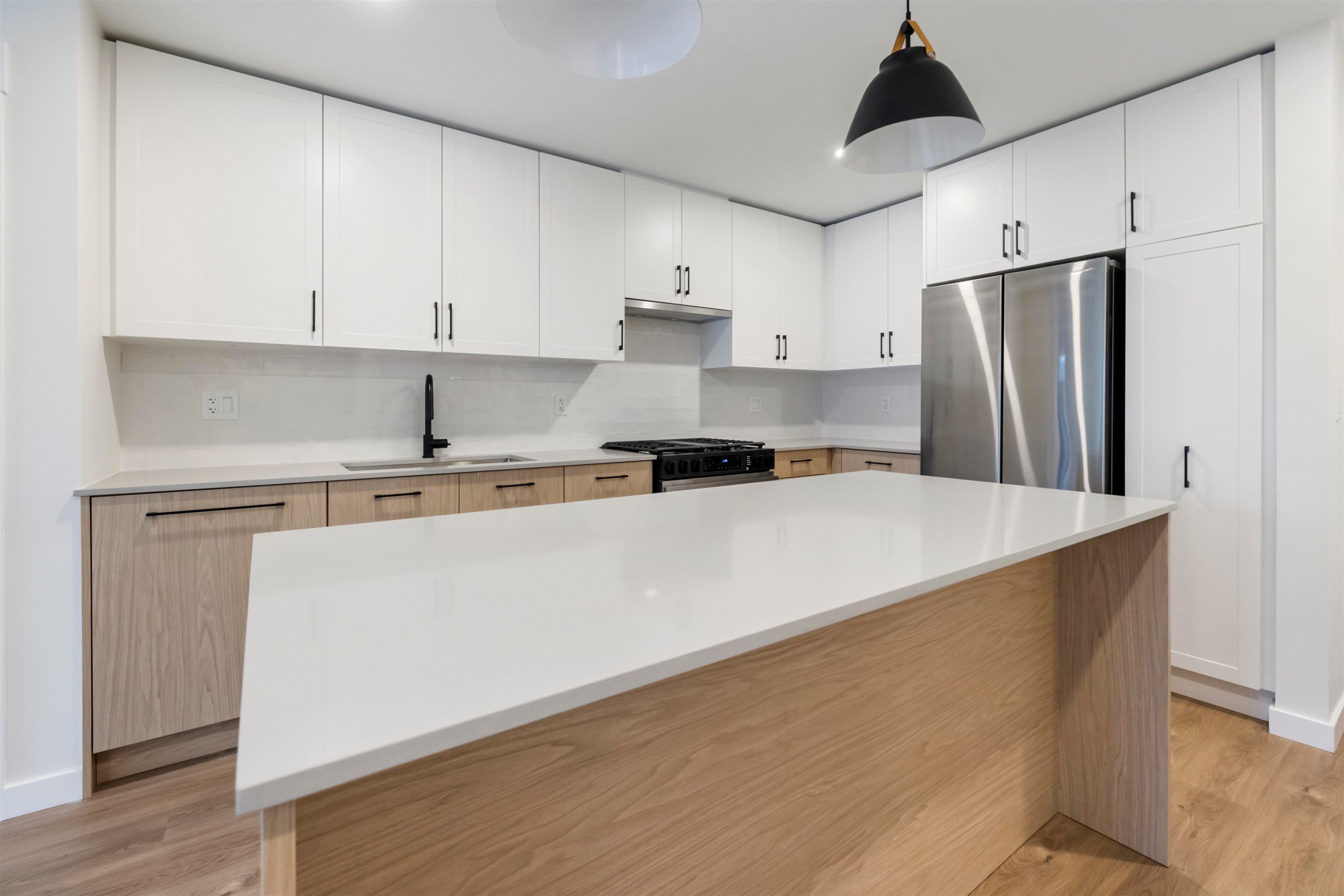 









27218


Aldergrove Town Centre

Drive, 302,
Langley,




BC
V4W 0E4

