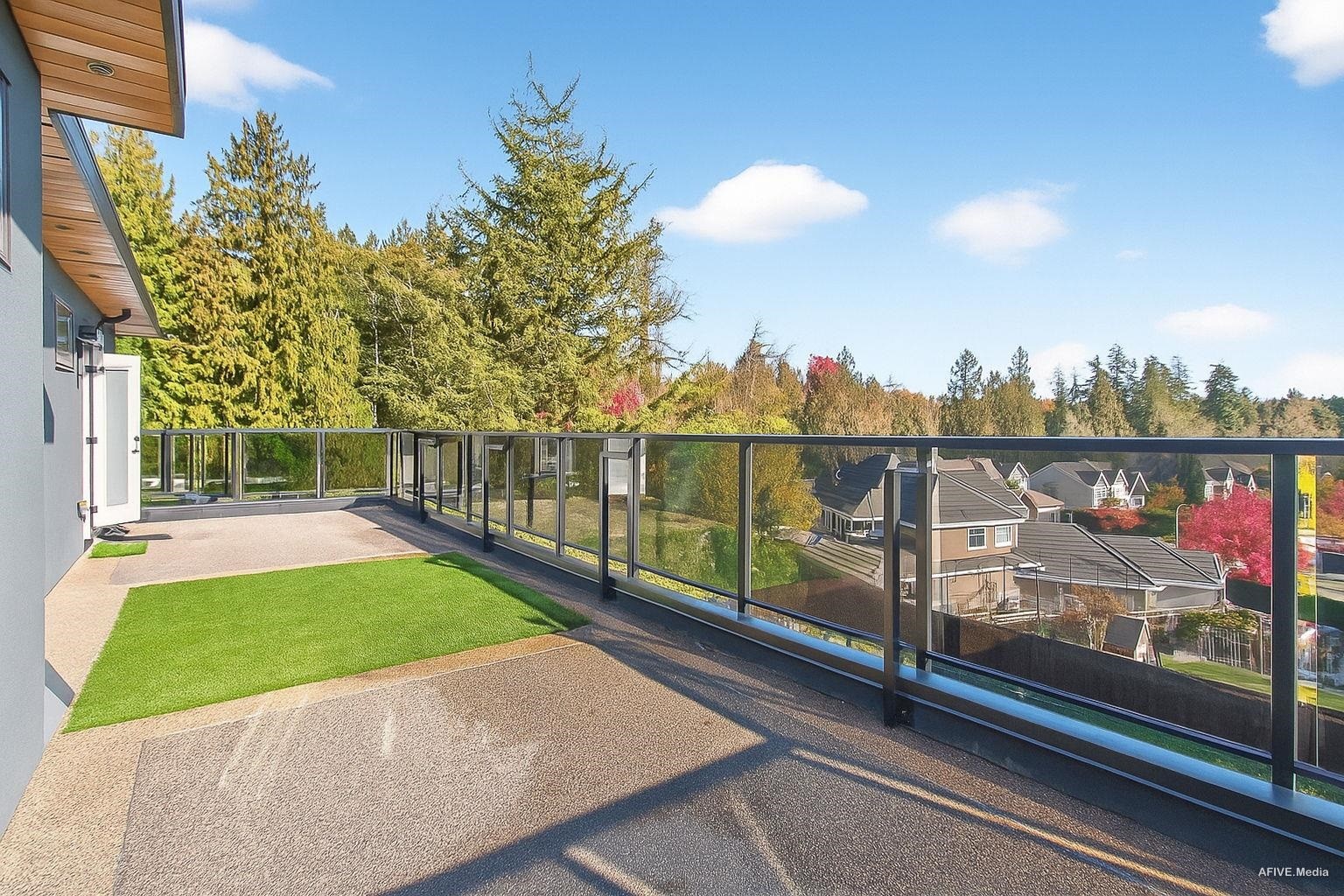 









9376


164

Street,
Surrey,




BC
V4N 3C8

