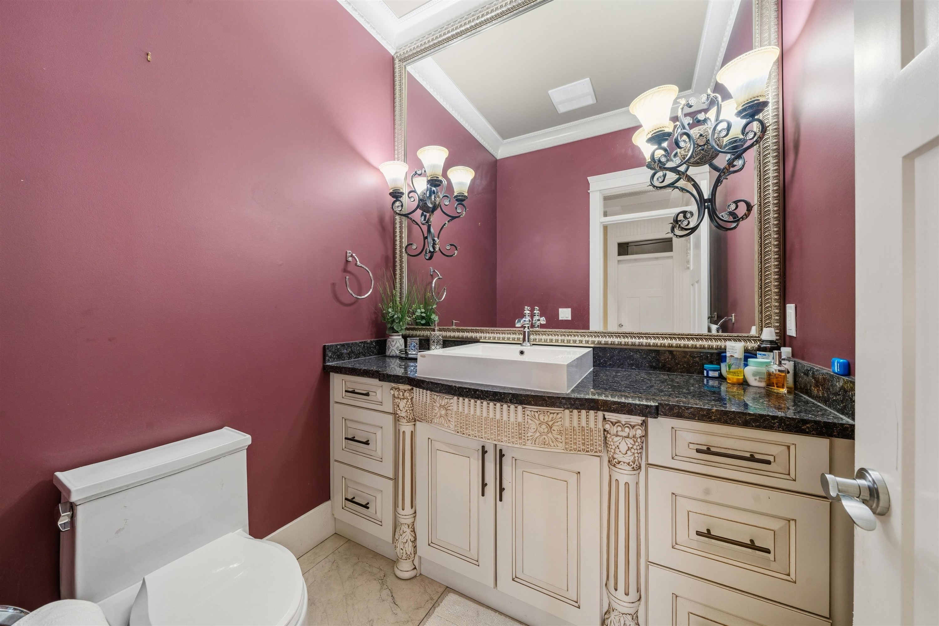 









9316


125

Street,
Surrey,




BC
V3V 4X6

