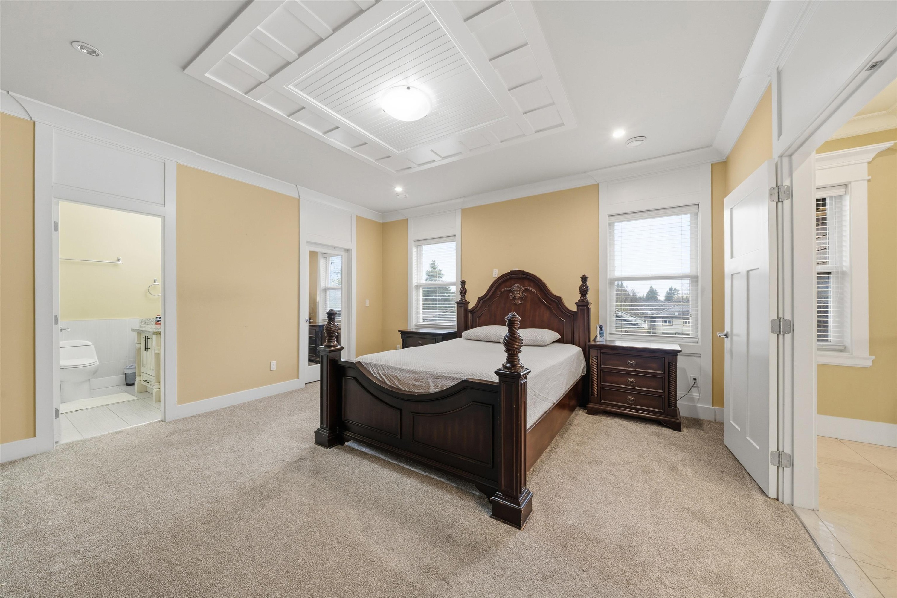 









9316


125

Street,
Surrey,




BC
V3V 4X6

