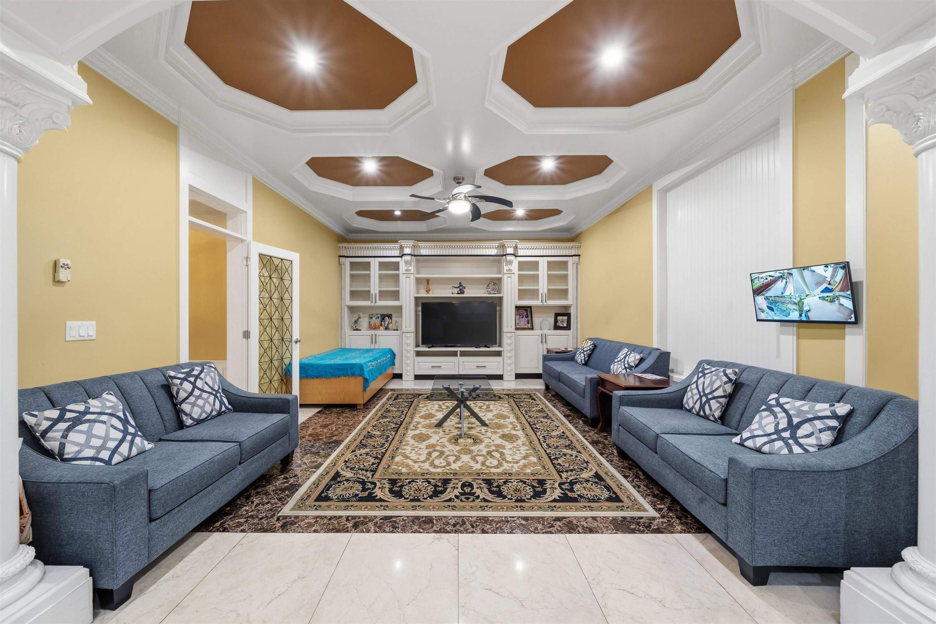 









9316


125

Street,
Surrey,




BC
V3V 4X6

