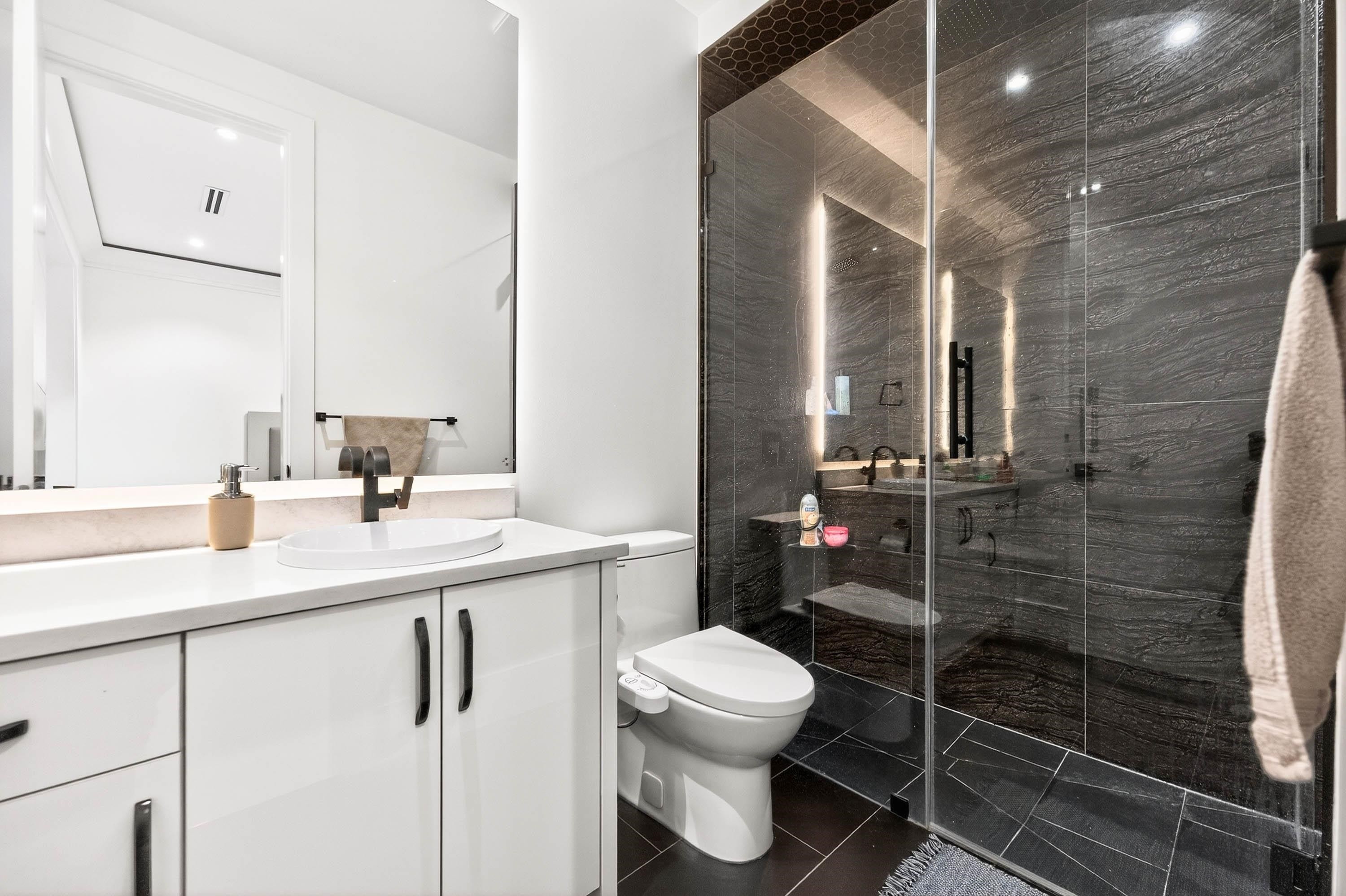 









7881


112a

Street,
Delta,




BC
V4C 4Y4

