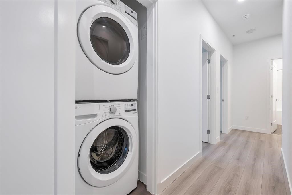 









8551


201

Street, 3306,
Langley,




BC
V2Y 3Y4

