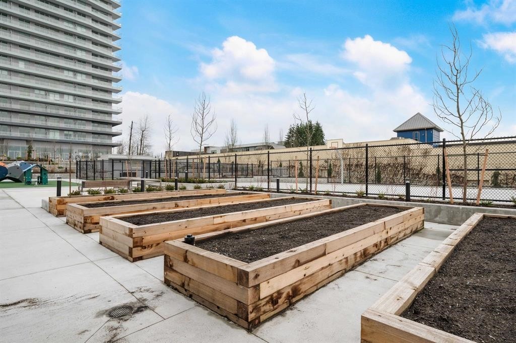 









8551


201

Street, 3306,
Langley,




BC
V2Y 3Y4

