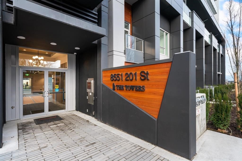 









8551


201

Street, 3306,
Langley,




BC
V2Y 3Y4

