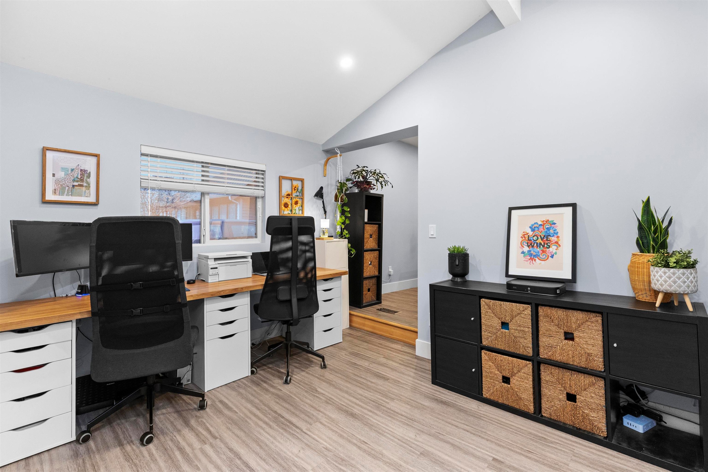 









32931


1st

Avenue,
Mission,




BC
V2V 1E9

