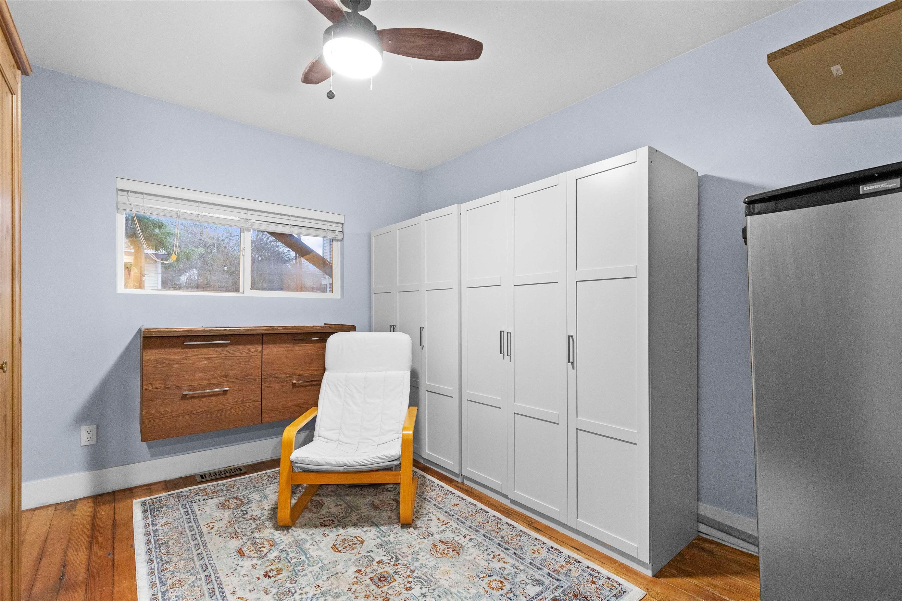 









32931


1st

Avenue,
Mission,




BC
V2V 1E9

