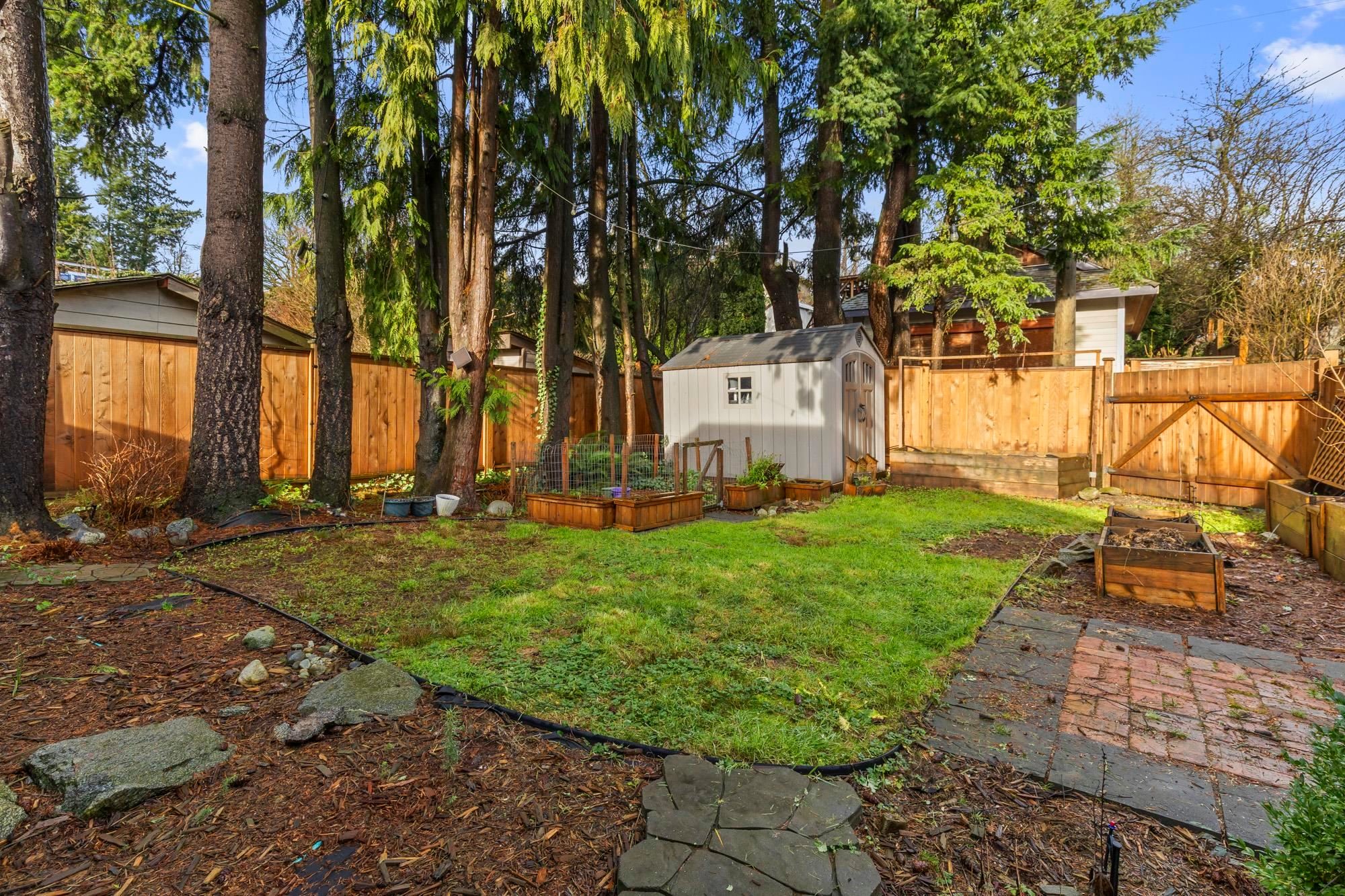 









32931


1st

Avenue,
Mission,




BC
V2V 1E9

